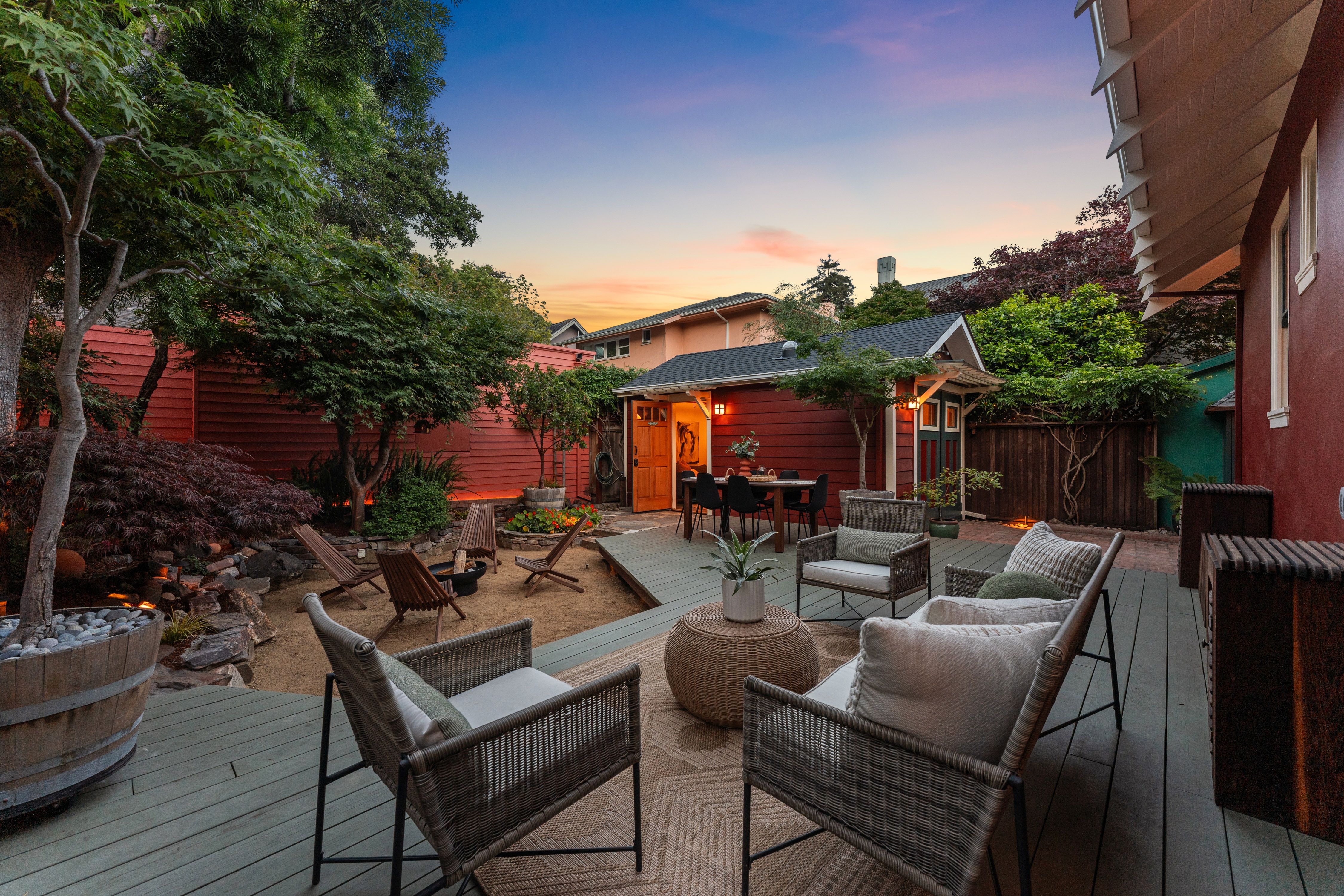  A True Rockridge Classic — Rich in Detail, Ready for Its Next Chapter - 物件實景