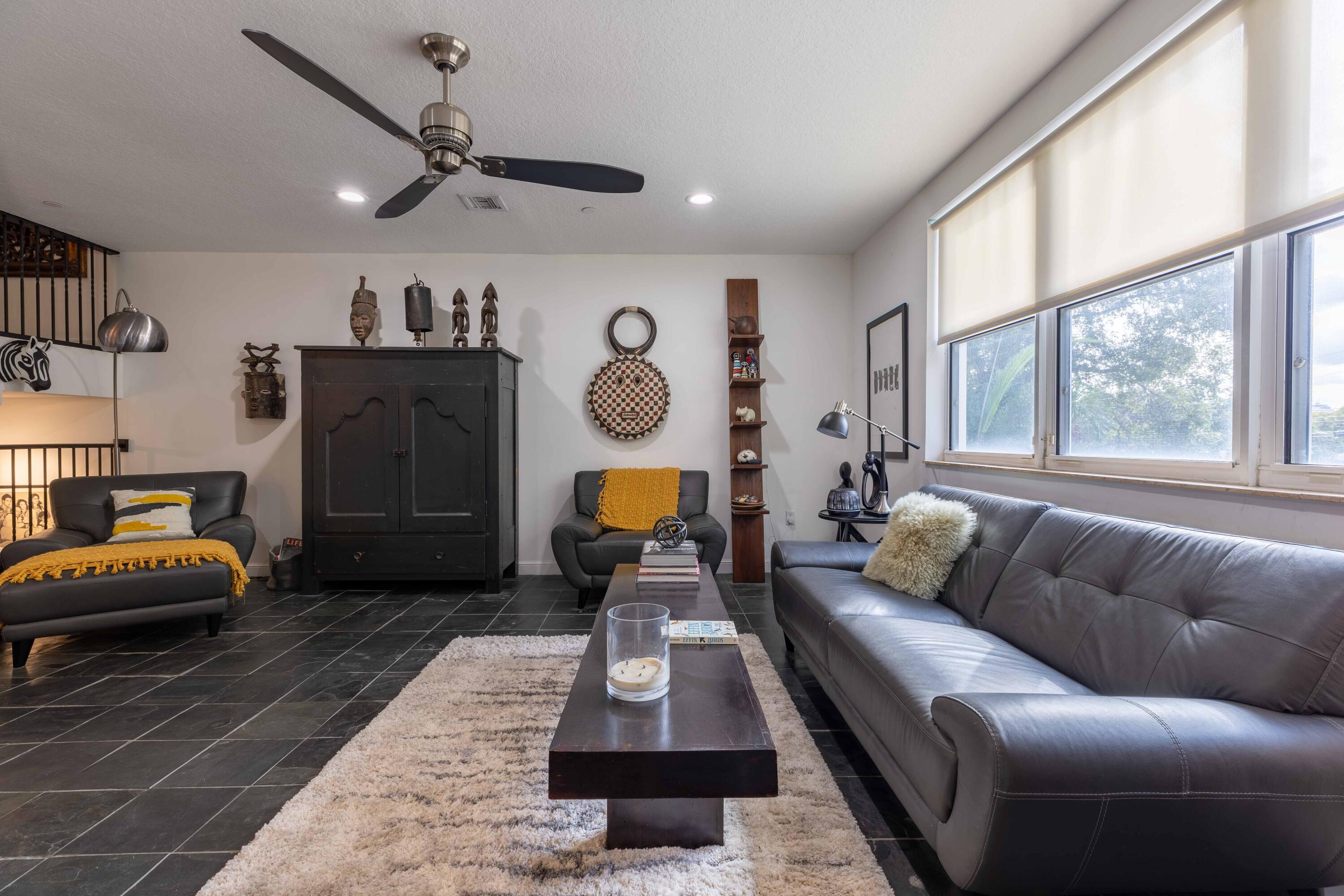 Fort Lauderdale, Florida, 33304, United States, 2 Bedrooms Bedrooms, ,4 BathroomsBathrooms,Residential,For Sale,1891530