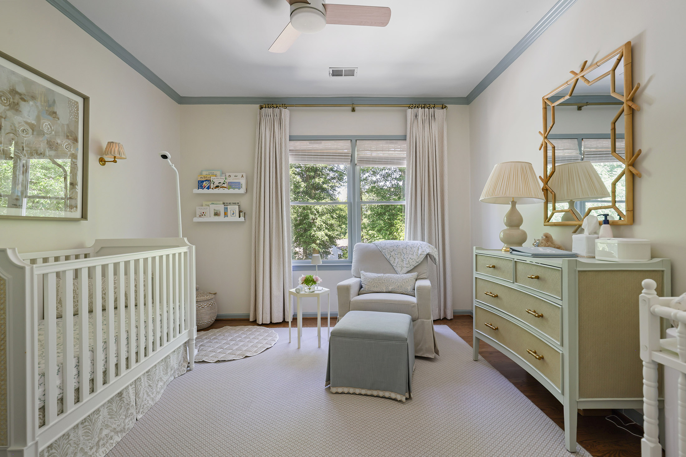  Charming Cottage in the Heart of Sought-after Peachtree Hills - 物件實景