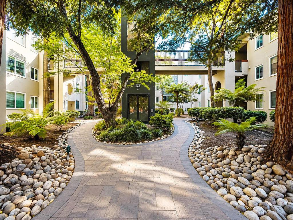 San Mateo, California, 94401, United States, 2 Bedrooms Bedrooms, ,1 BathroomBathrooms,Residential,For Sale,2049051