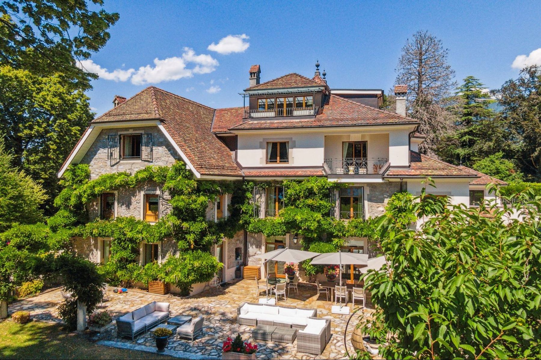  Masterly property, a few steps from the quays and St-Georges School. - 物件實景