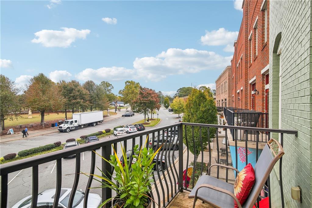 Suwanee, Georgia, 30024, United States, 3 Bedrooms Bedrooms, ,3 BathroomsBathrooms,Residential,For Sale,1879501