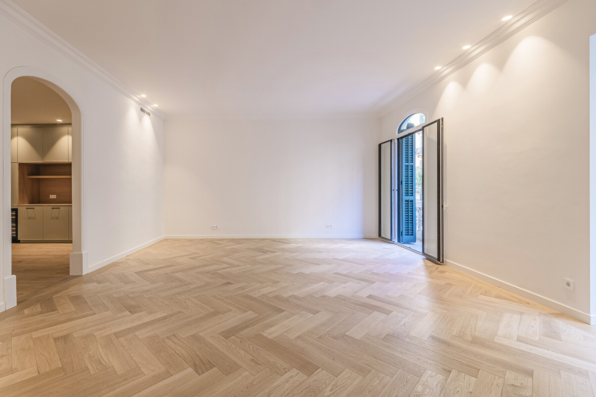  Elegant refurbished 5 bedroom apartment with terrace in Galvany - 物件實景