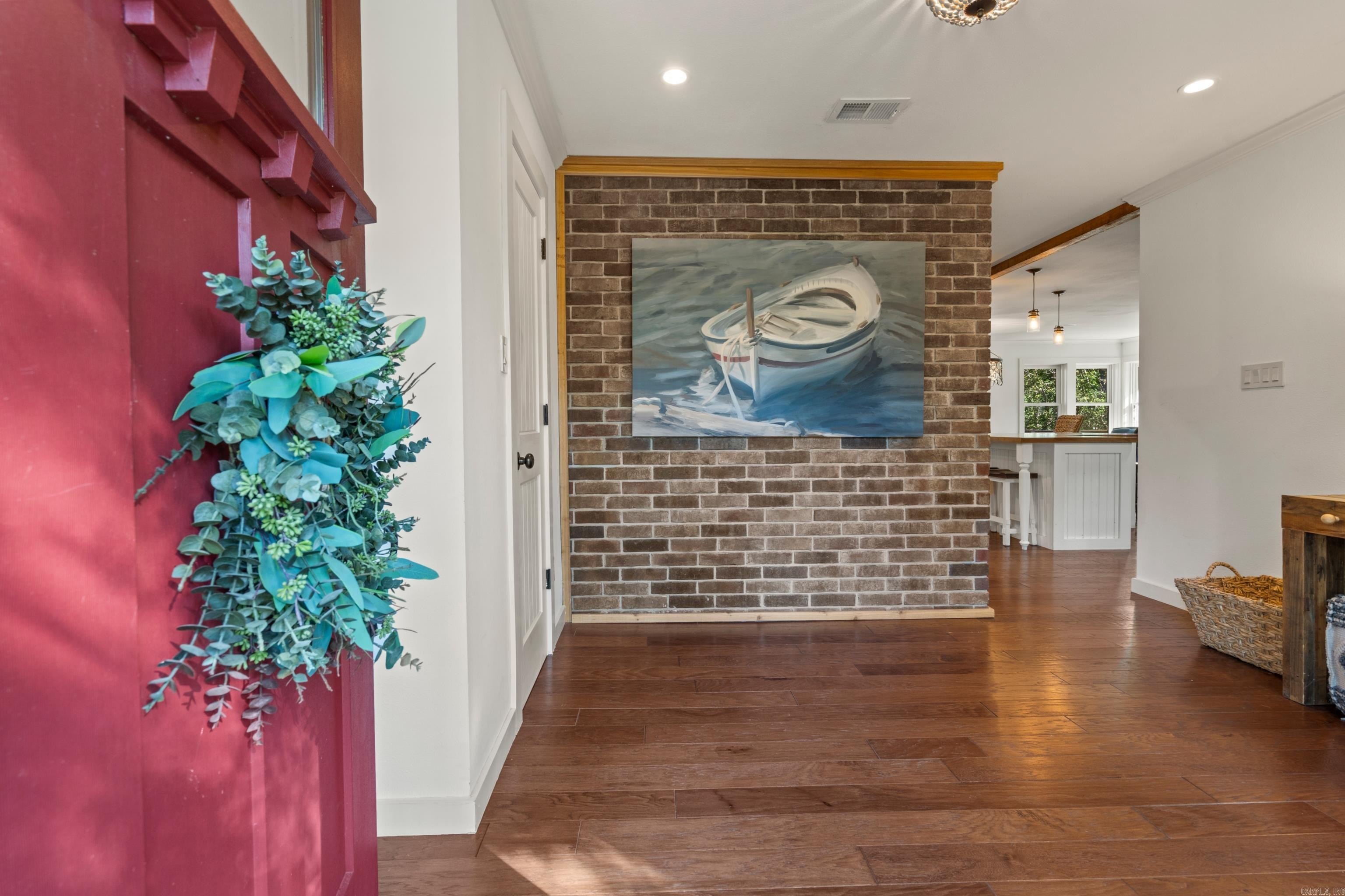 Hot Springs, Arkansas, 71913, United States, 3 Bedrooms Bedrooms, ,3 BathroomsBathrooms,Residential,For Sale,1905821