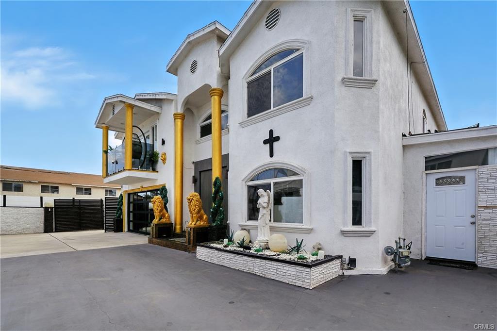 Carson, California, 90745, United States, 8 Bedrooms Bedrooms, ,6 BathroomsBathrooms,Residential,For Sale,1976741