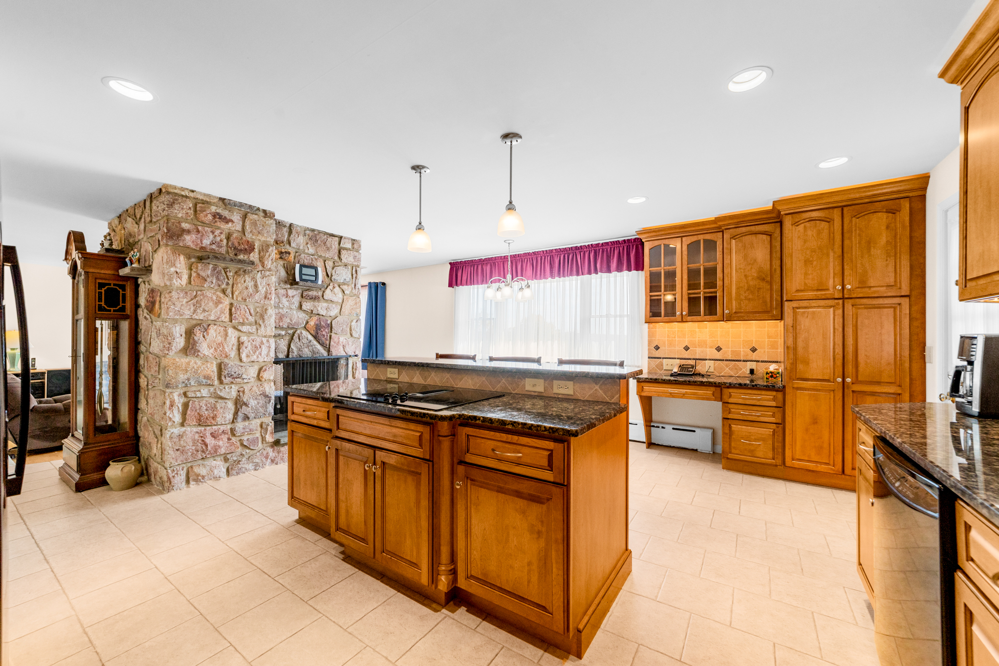 TELFORD, Pennsylvania, 18969, United States, 3 Bedrooms Bedrooms, ,2 BathroomsBathrooms,Residential,For Sale,1983098