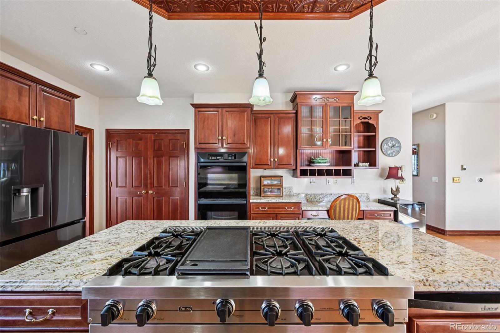 Broomfield, Colorado, 80023, United States, 5 Bedrooms Bedrooms, ,4 BathroomsBathrooms,Residential,For Sale,1997718