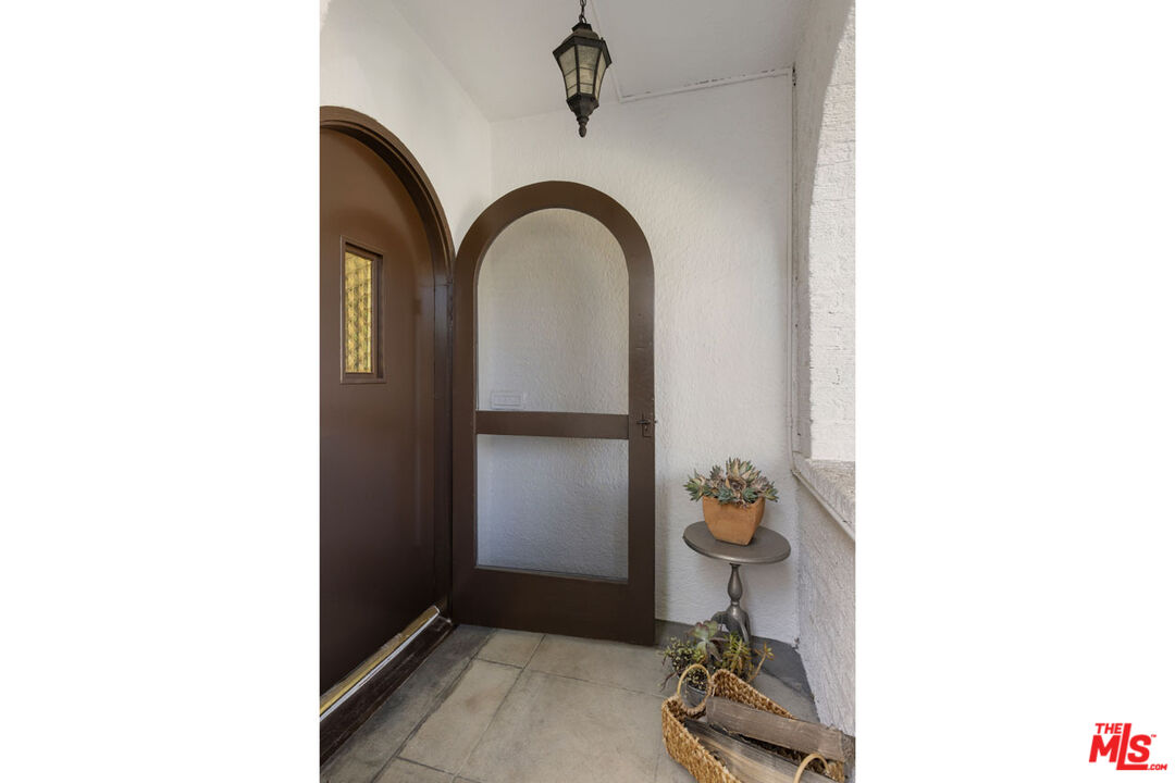 Los Angeles, California, 90041, United States, 3 Bedrooms Bedrooms, ,3 BathroomsBathrooms,Residential,For Sale,2001865