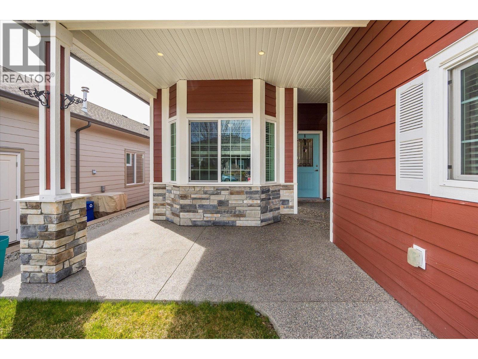 WESTBANK, British Columbia, V4T 3A5, CA, 2 Bedrooms Bedrooms, ,2 BathroomsBathrooms,Residential,For Sale,1950247