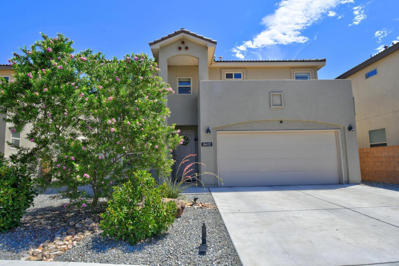 8612 LUNA VITA Court NE, Albuquerque, New Mexico, 87113, United States, 5 Bedrooms Bedrooms, ,3 BathroomsBathrooms,Residential,For Sale,8612 LUNA VITA Court NE,1616407