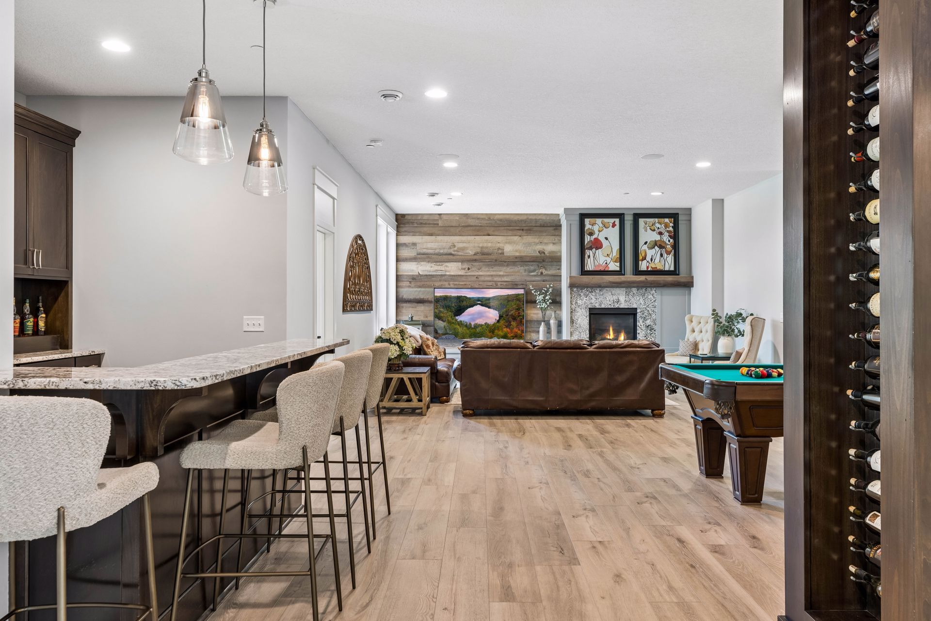  Luxury Living in Prestigious Woodland Hill Preserve - 物件實景