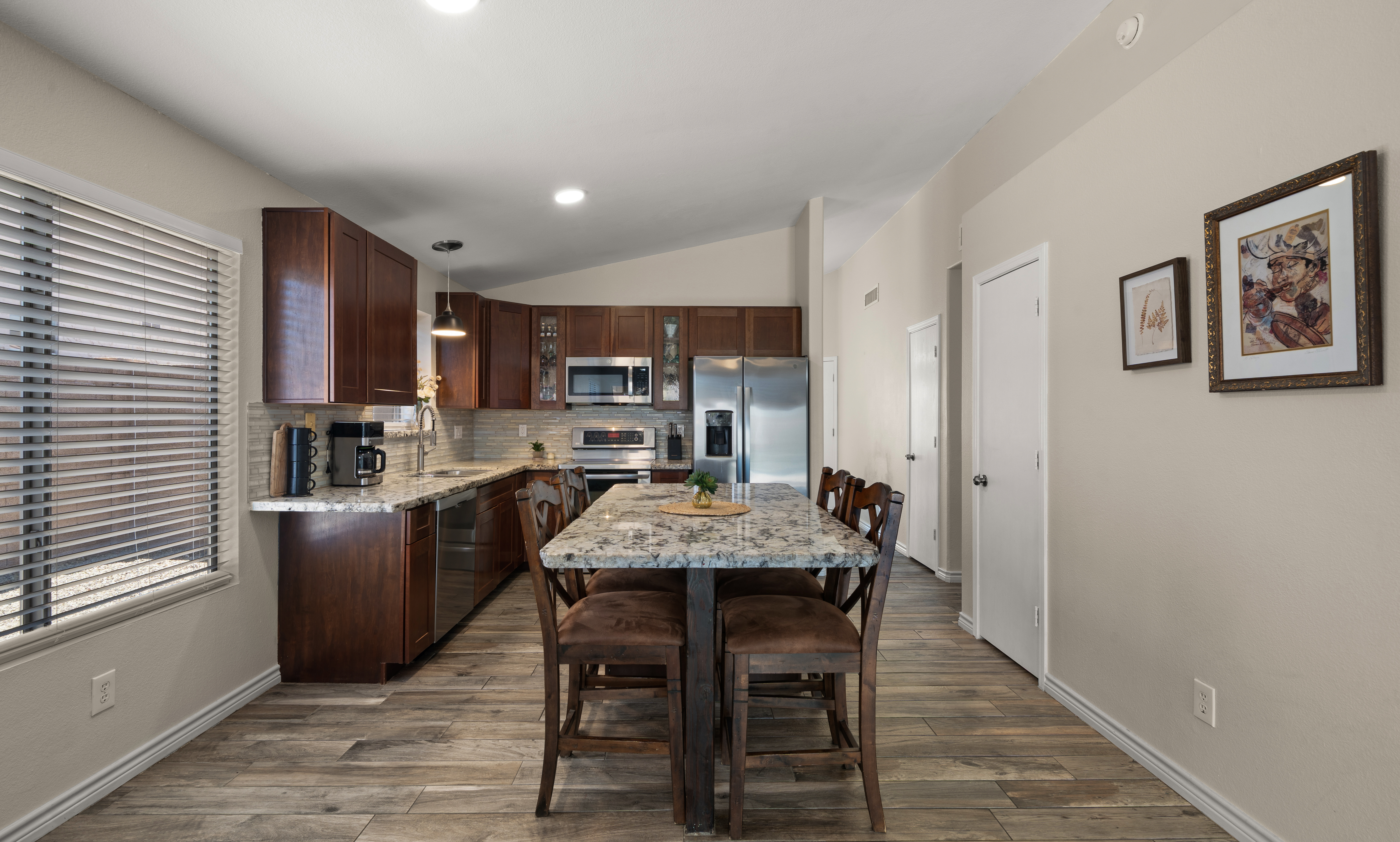 4820 E Melinda Ln¦Phoenix, AZ - 物件實景