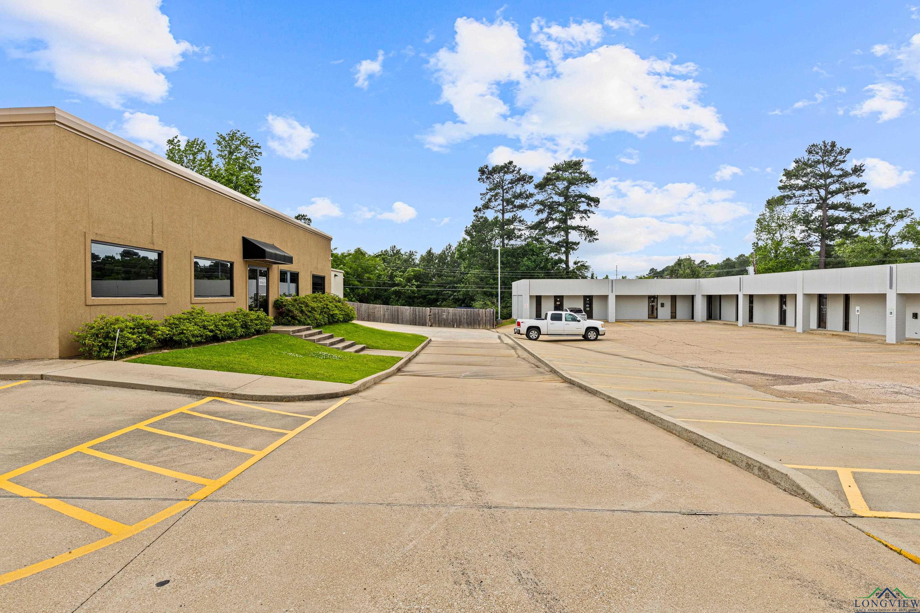 Longview, Texas, 75606, United States, ,Residential,For Sale,1862432
