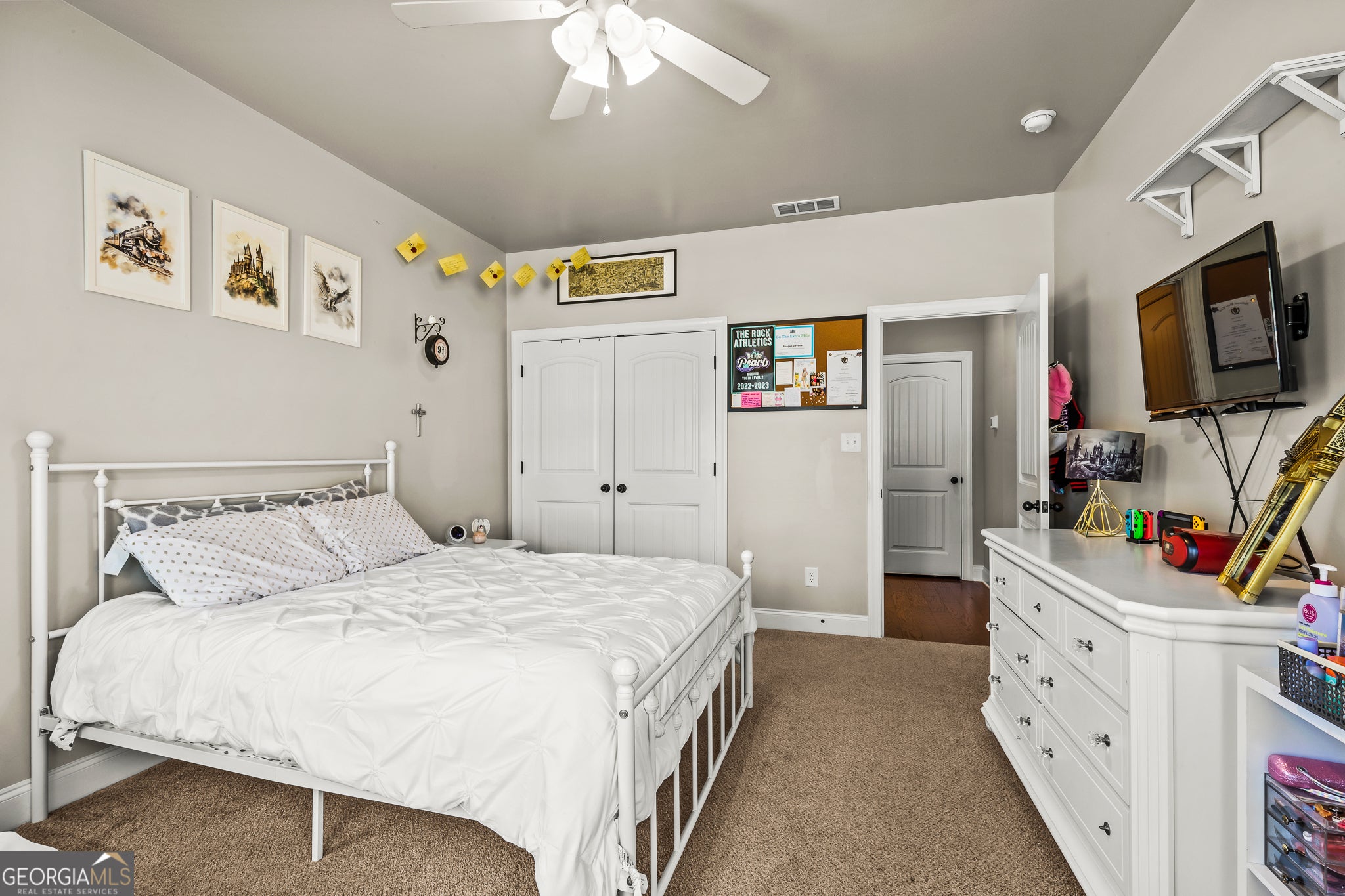 Senoia, Georgia, 30276, United States, 4 Bedrooms Bedrooms, ,3 BathroomsBathrooms,Residential,For Sale,1990817