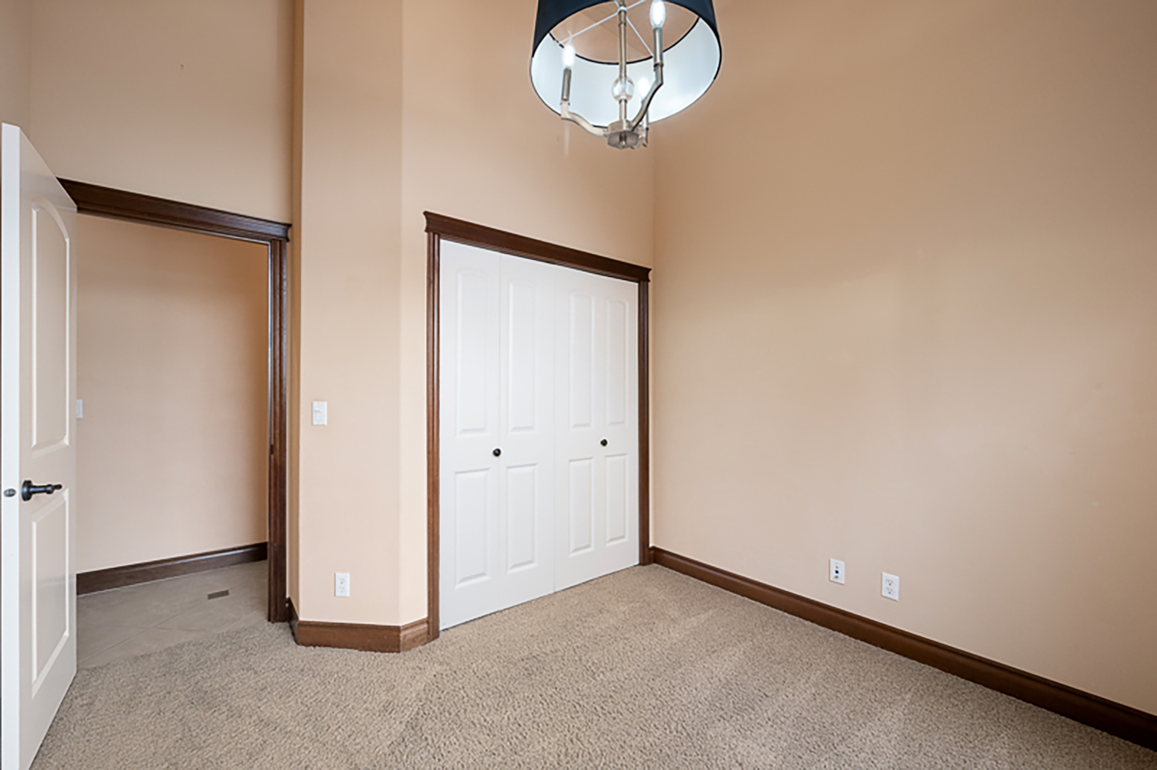  Canyon Lakes Highly Upgraded 1 Story Home - 物件實景