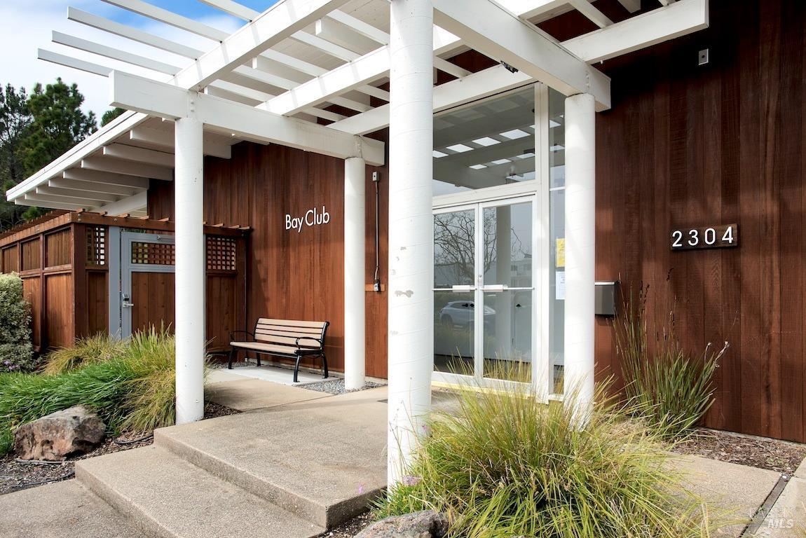 Mill Valley, California, 94941, United States, 2 Bedrooms Bedrooms, ,2 BathroomsBathrooms,Residential,For Sale,1926308