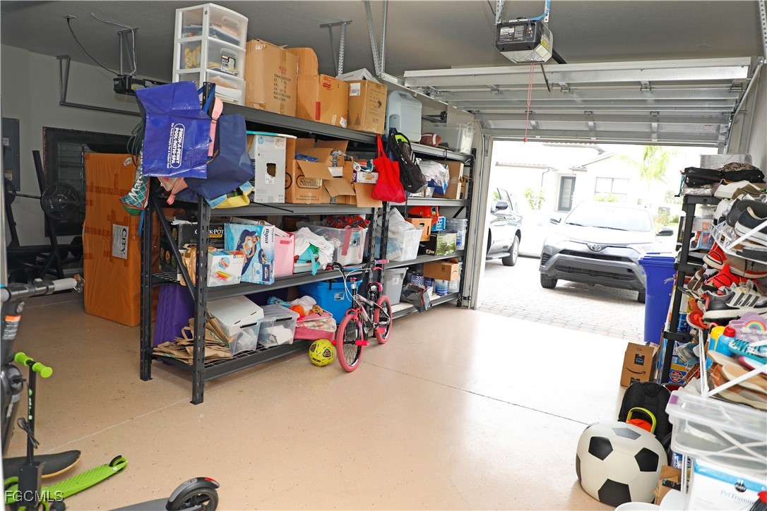 Fort Myers, Florida, 33913, United States, 3 Bedrooms Bedrooms, ,3 BathroomsBathrooms,Residential,For Sale,2005260