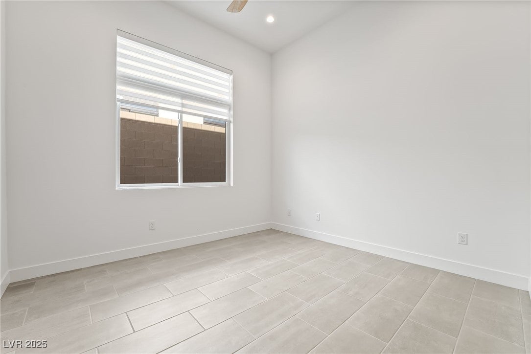 Las Vegas, Nevada, 89135, United States, 4 Bedrooms Bedrooms, ,5 BathroomsBathrooms,Residential,For Sale,1974959