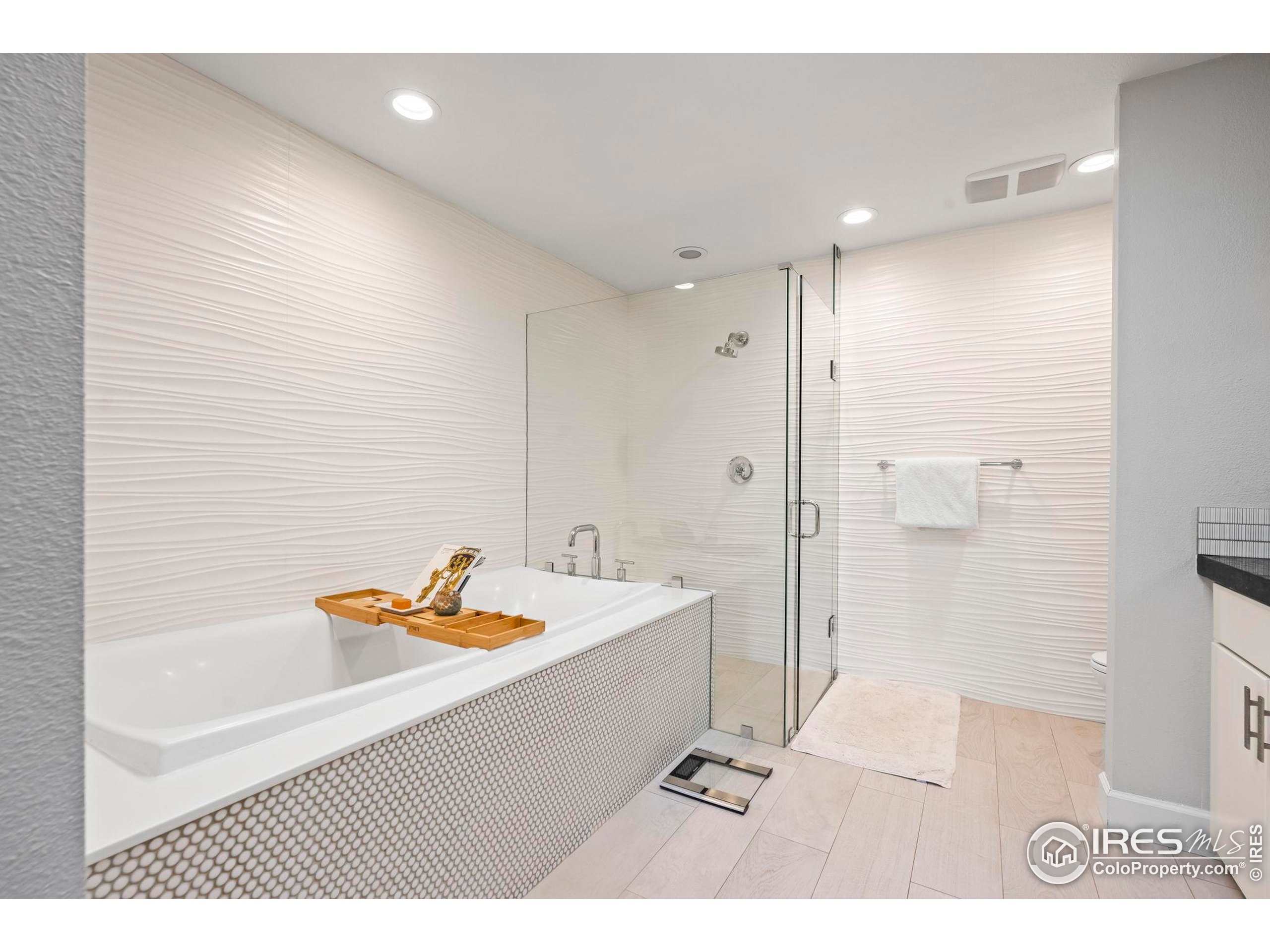 Boulder, Colorado, 80304, United States, 3 Bedrooms Bedrooms, ,3 BathroomsBathrooms,Residential,For Sale,1766708