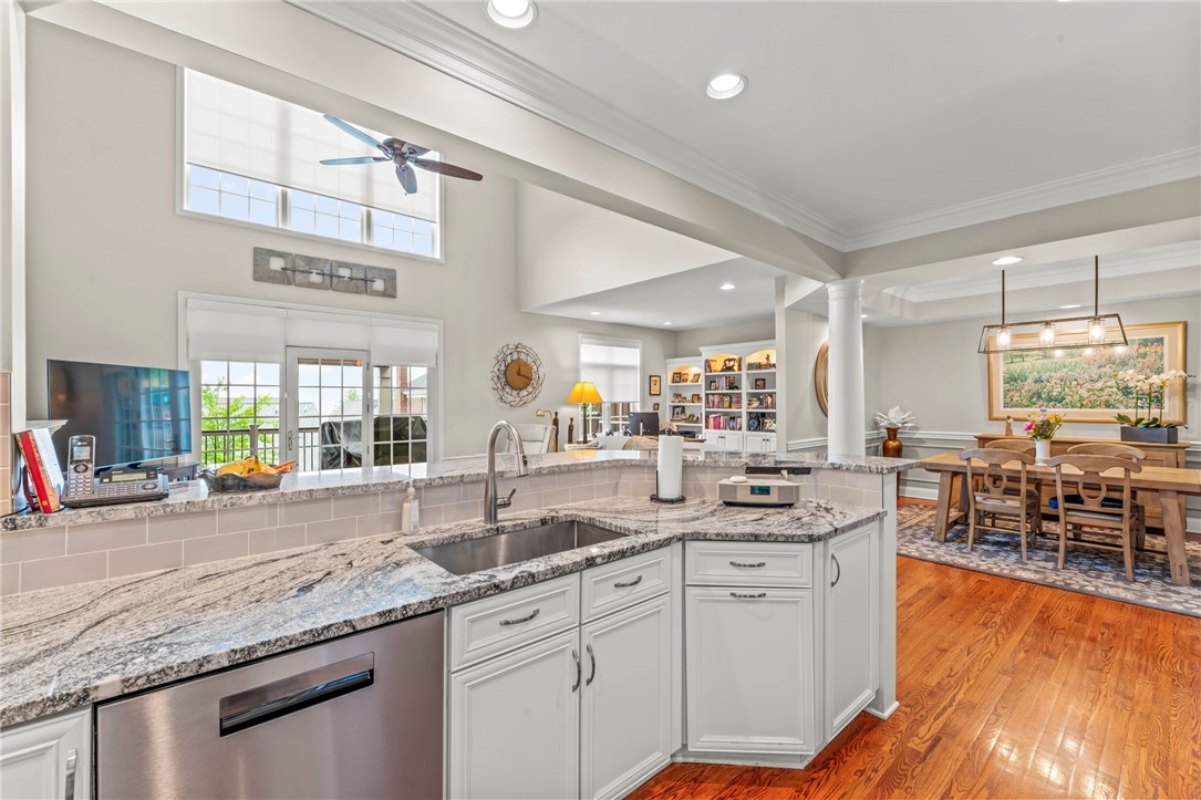 Mcmurray, Pennsylvania, 15317, United States, 3 Bedrooms Bedrooms, ,5 BathroomsBathrooms,Residential,For Sale,2024621
