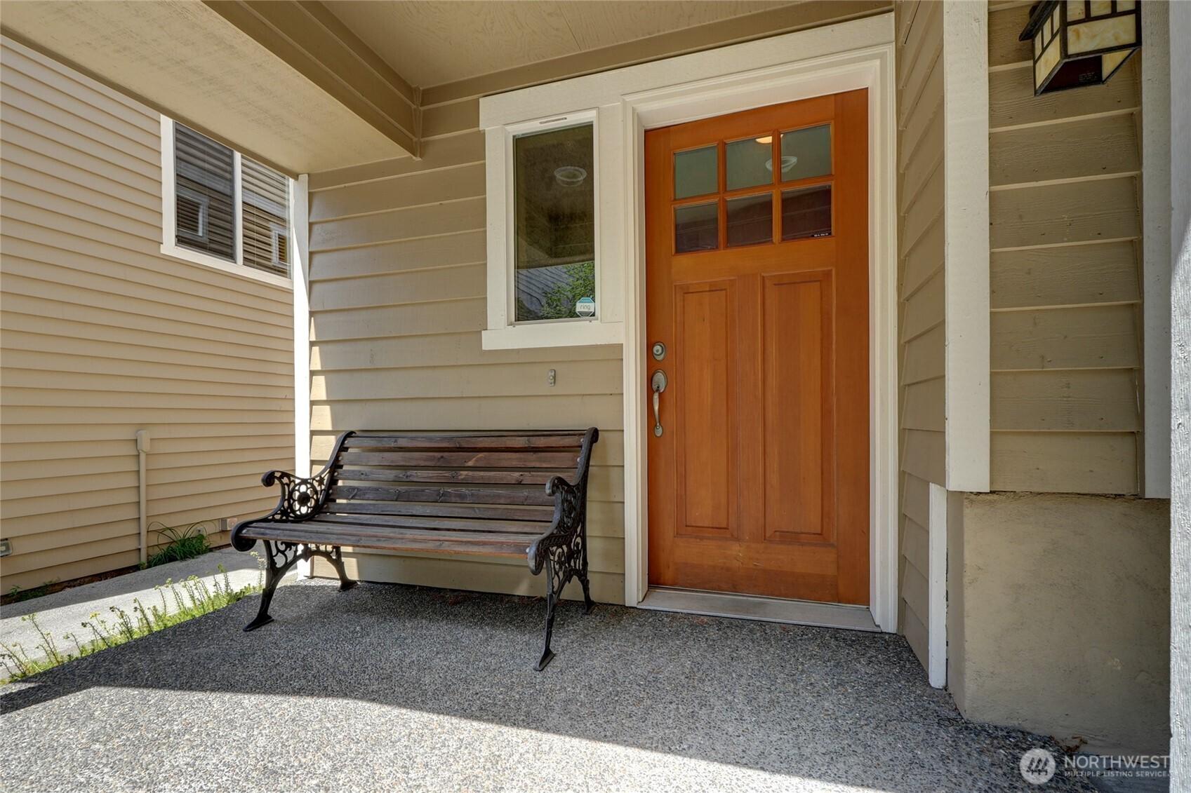 SEATTLE, Washington, 98133, United States, 3 Bedrooms Bedrooms, ,3 BathroomsBathrooms,Residential,For Sale,1890741
