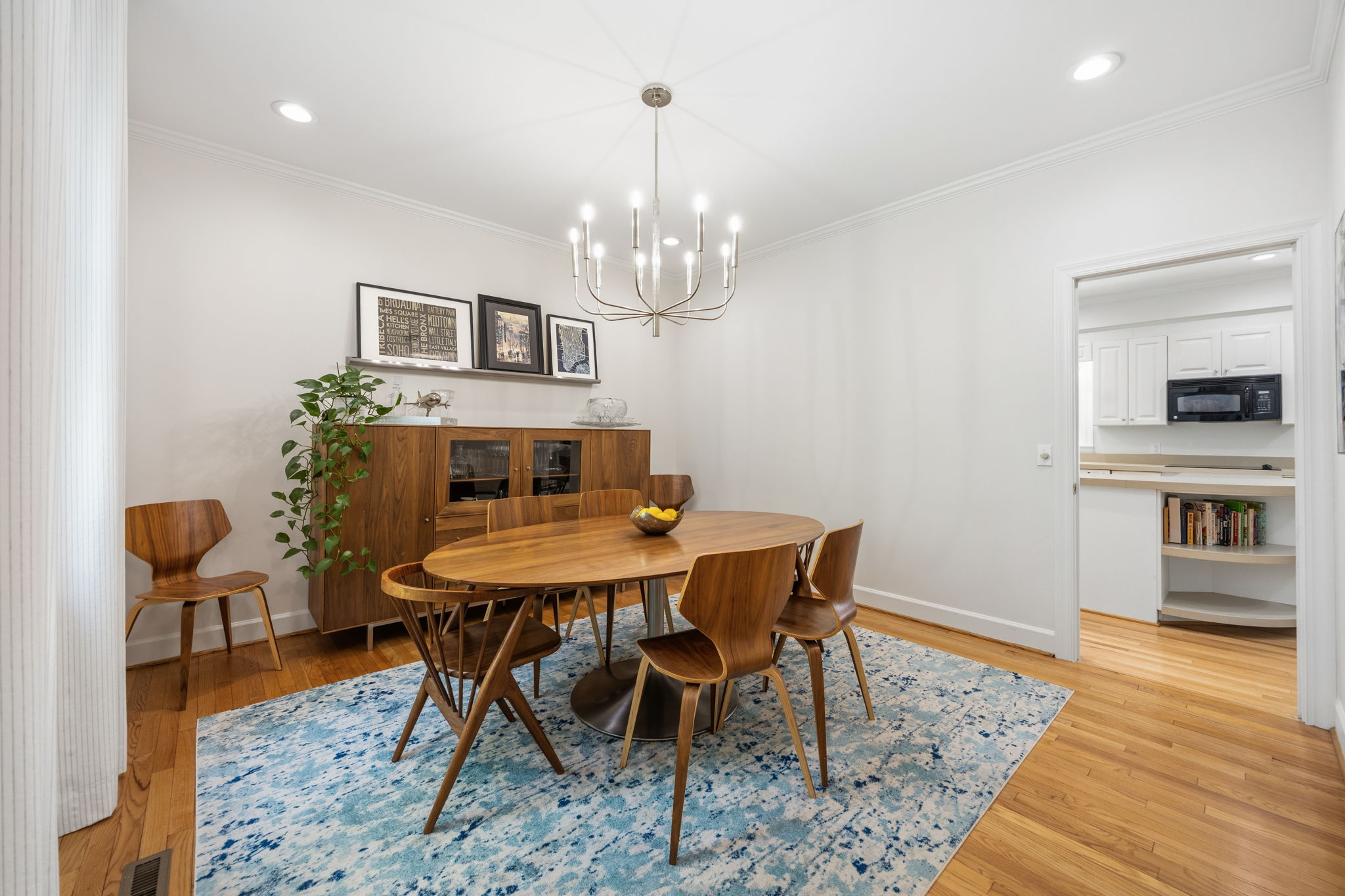  8 Sedgewood Road, Chapel Hill, NC 27514 - 物件實景