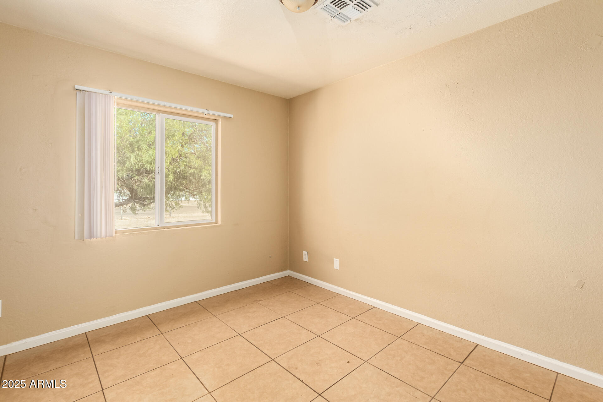 Phoenix, Arizona, 85007, United States, ,Residential,For Sale,1882363