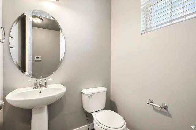 Lehi, Utah, 84048, United States, 4 Bedrooms Bedrooms, ,3 BathroomsBathrooms,Residential,For Sale,2012863