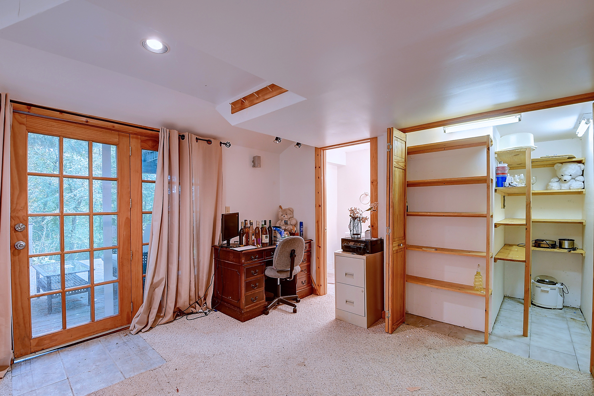 Bethlehem, Connecticut, 06751, United States, 3 Bedrooms Bedrooms, ,4 BathroomsBathrooms,Residential,For Sale,1987102