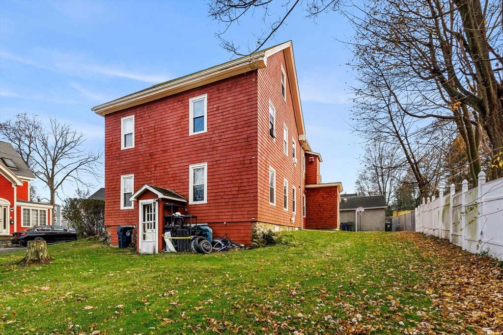Marlborough, Massachusetts, 01752, United States, 4 Bedrooms Bedrooms, ,2 BathroomsBathrooms,Residential,For Sale,2001797