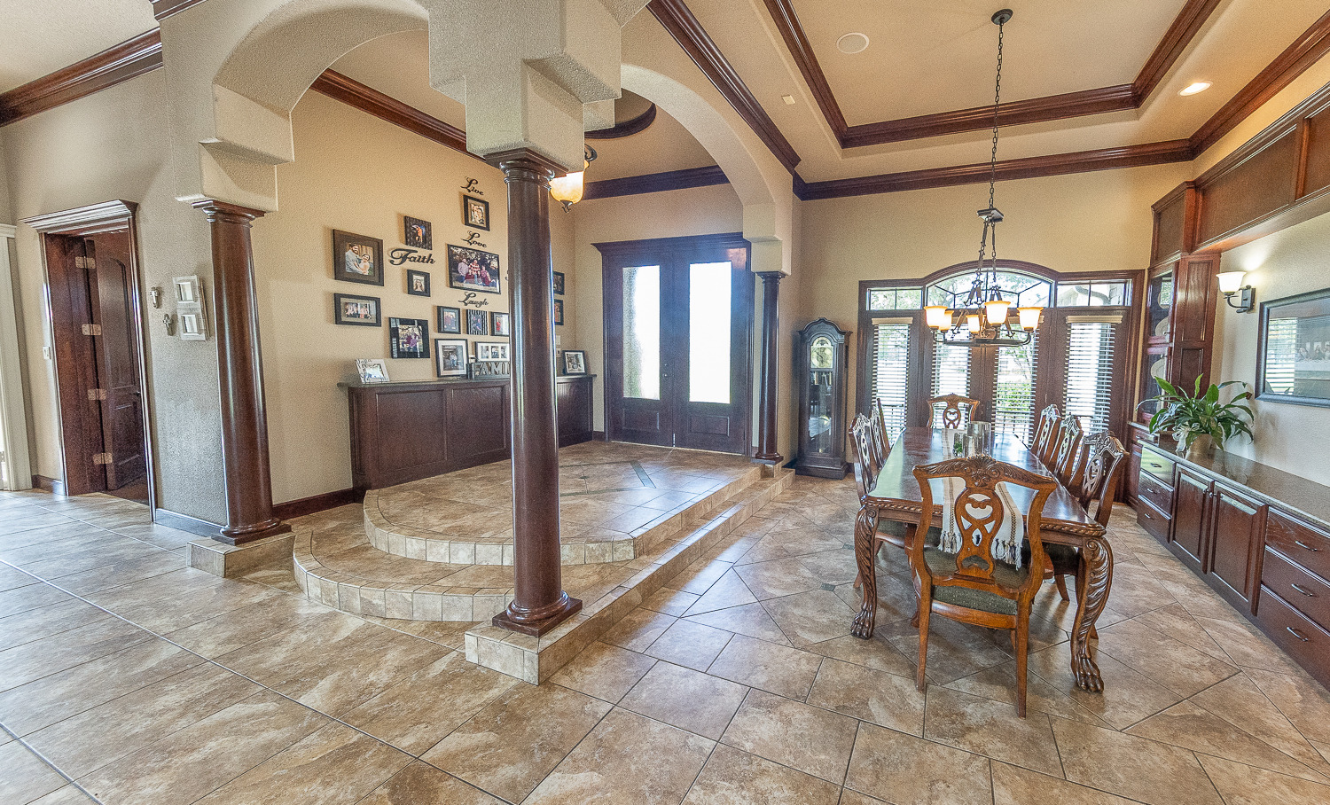 Lubbock, Texas, 79424, United States, 4 Bedrooms Bedrooms, ,4 BathroomsBathrooms,Residential,For Sale,1901178