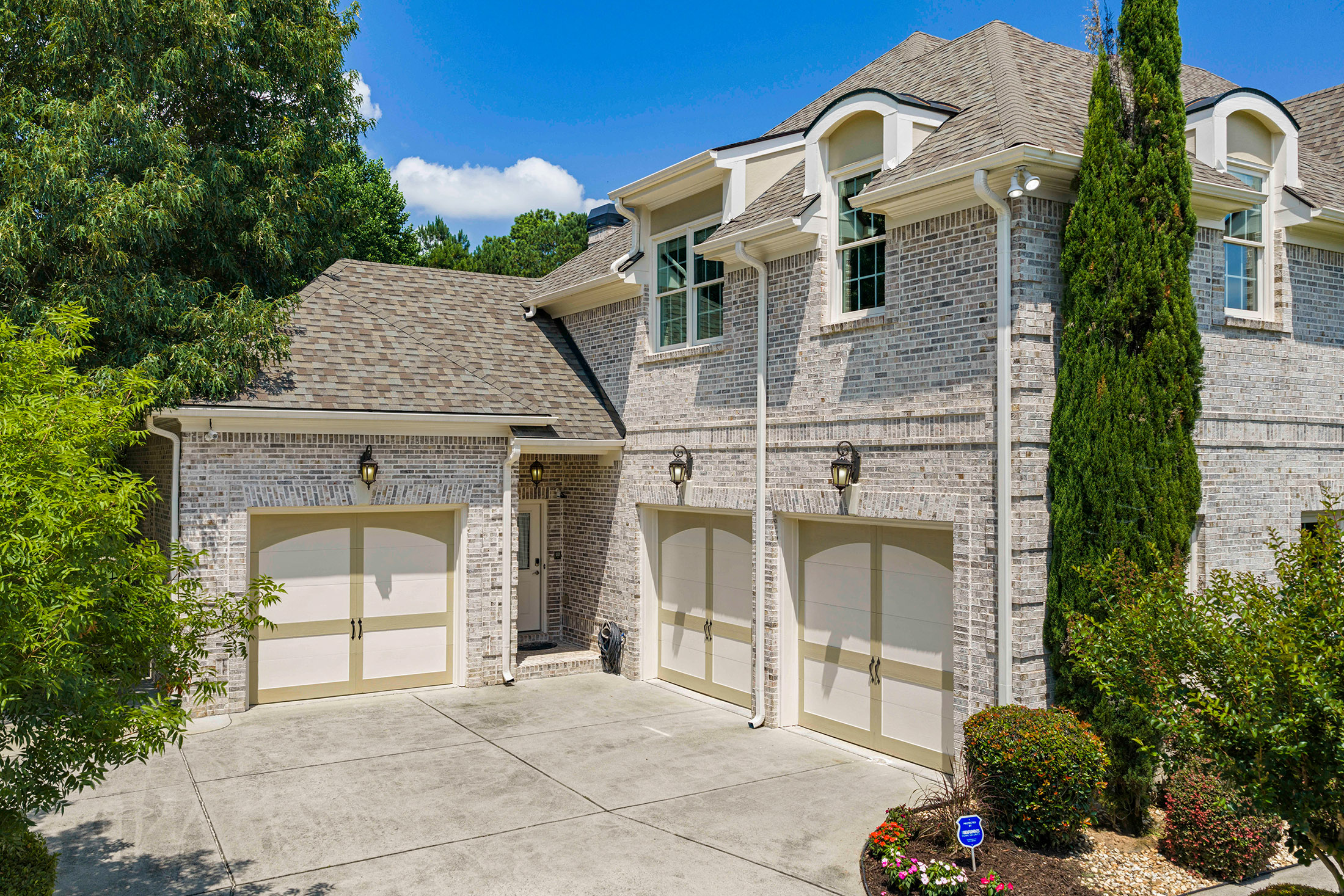  A Rare Opportunity in One of Milton’s Most Desirable Gated Communities - 物件實景