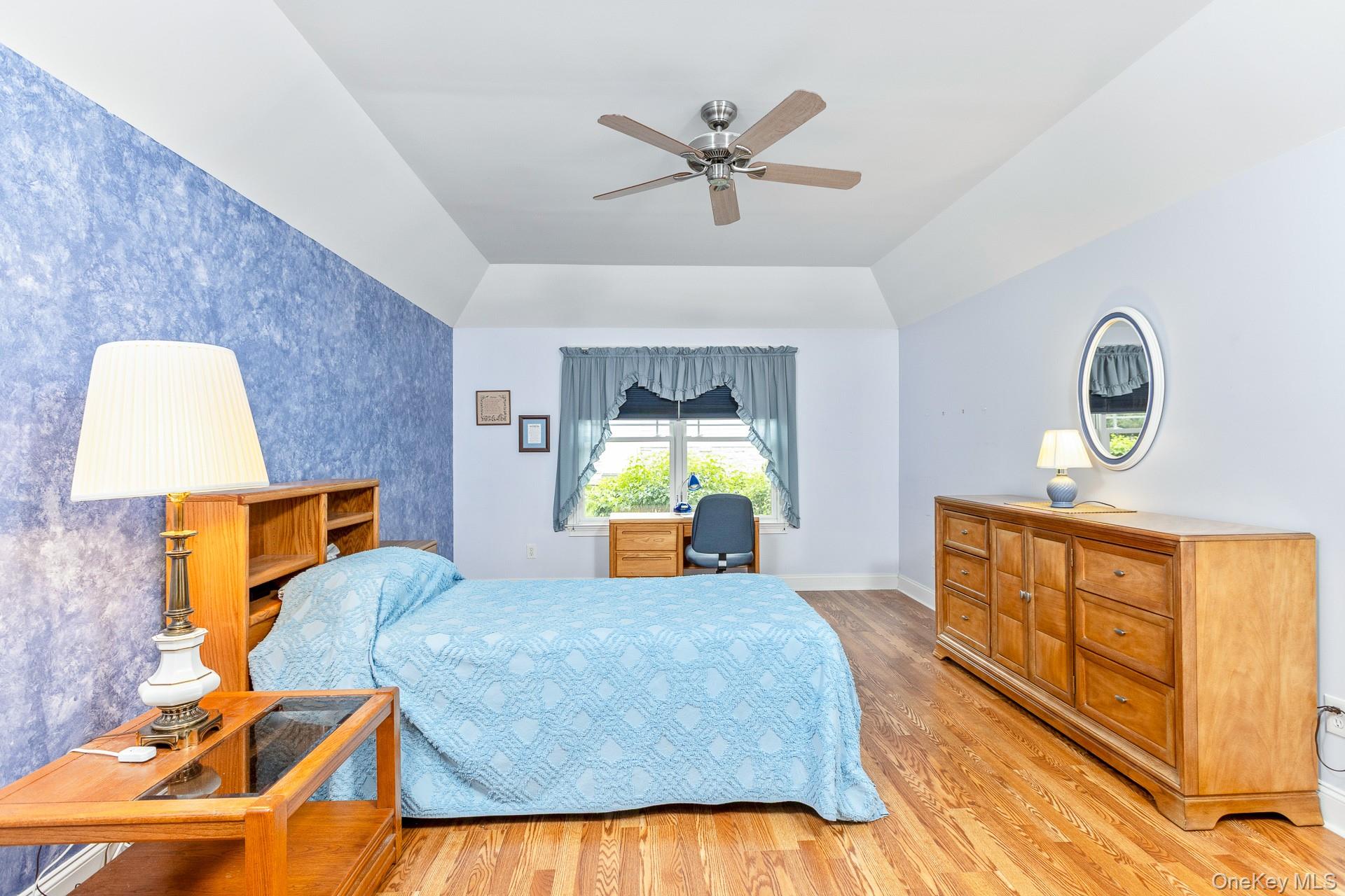  45 Oak Run, Stony Brook, NY, 11790 - 物件實景