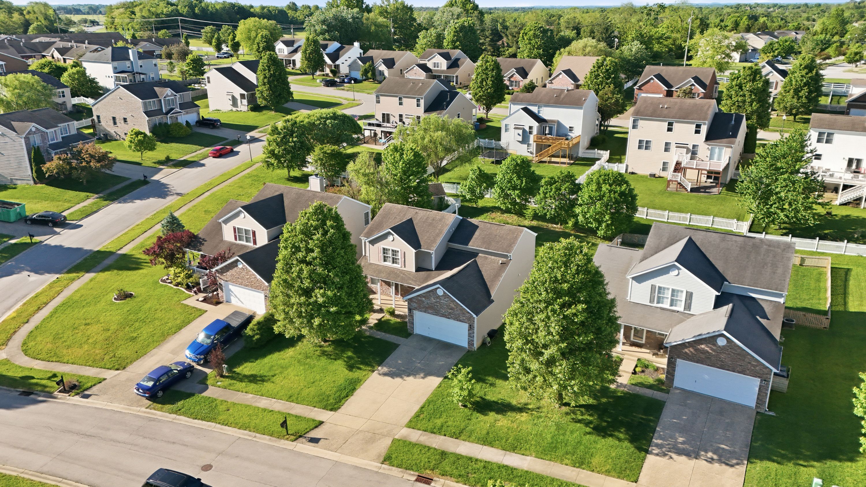  11812 Garden Grove Way, Louisville, KY 40299 - 物件實景