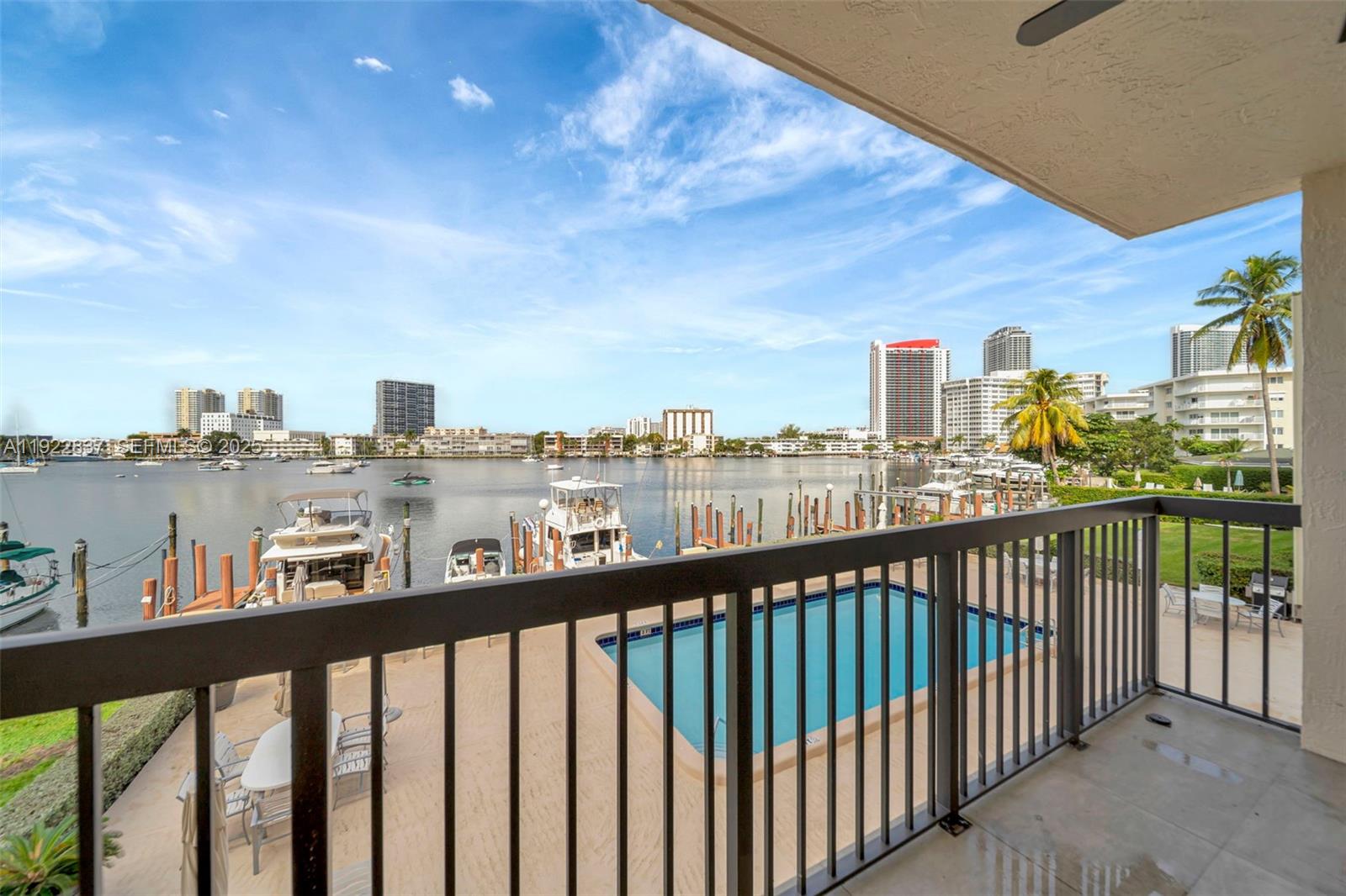 Hallandale Beach, Florida, 33009, United States, 2 Bedrooms Bedrooms, ,2 BathroomsBathrooms,Residential,For Sale,2001763