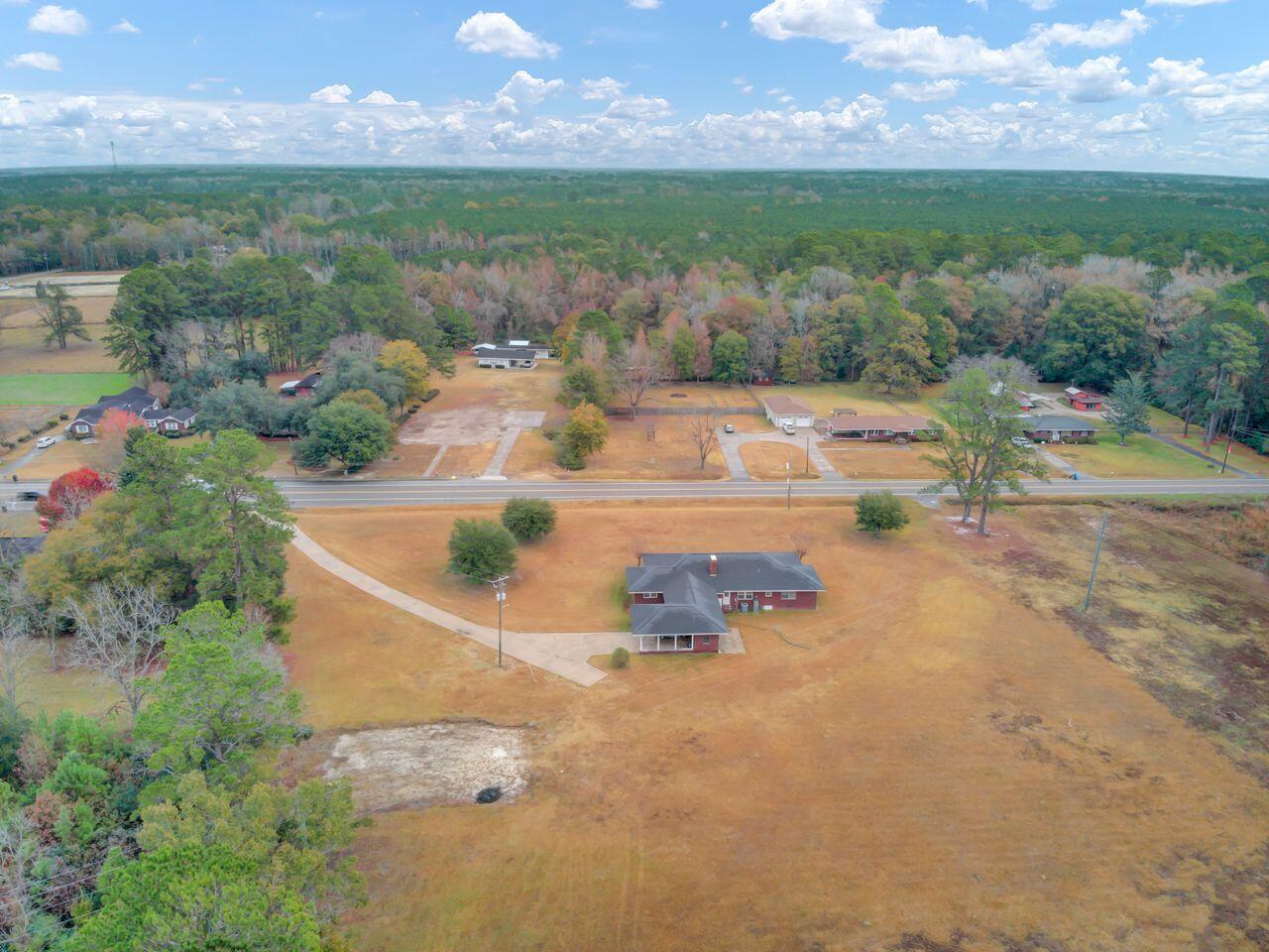 388 Main Street E, Harleyville, South Carolina, 29448, United States, 4 Bedrooms Bedrooms, ,2 BathroomsBathrooms,Residential,For Sale,388 Main Street E,1668462