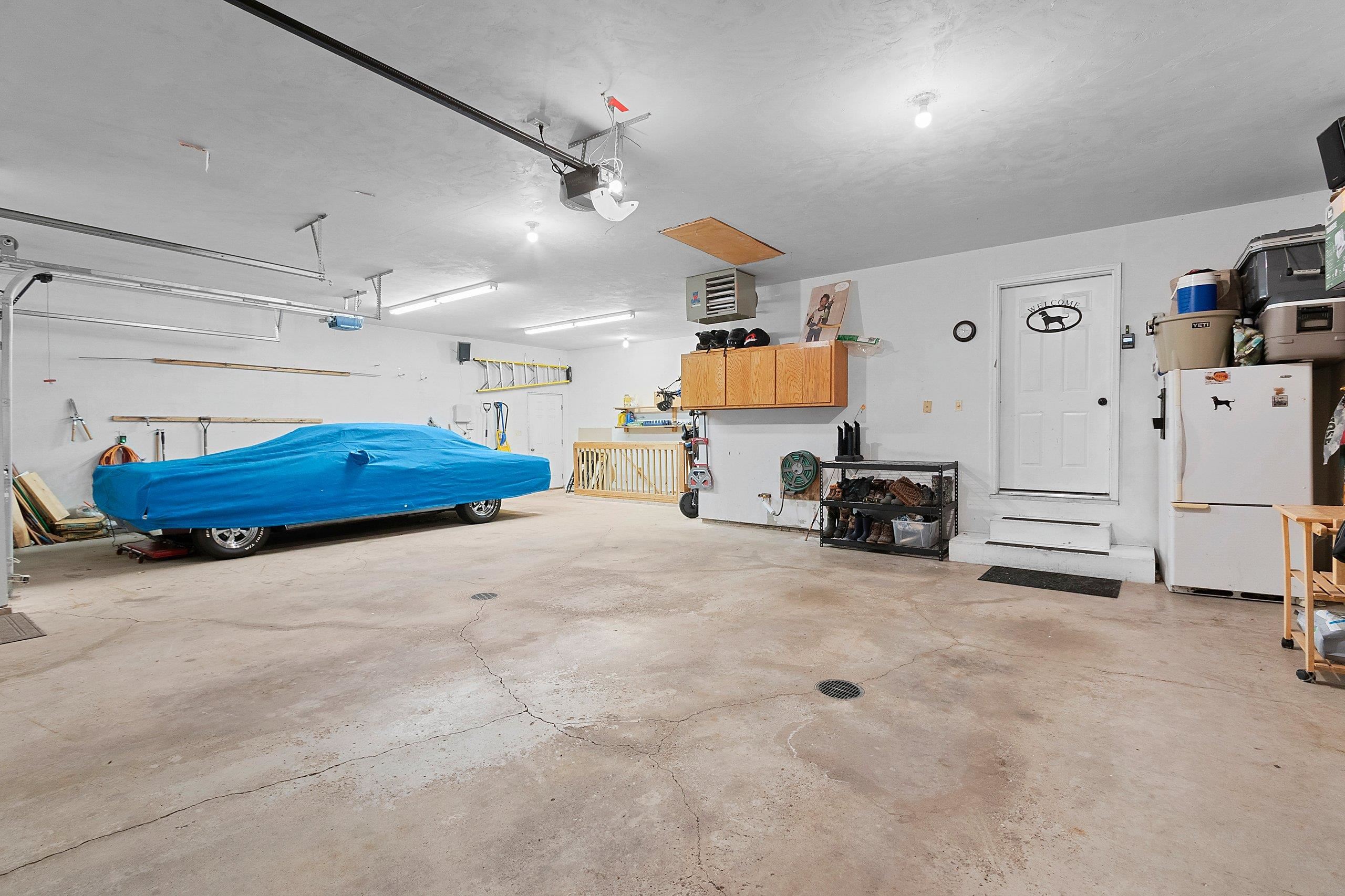 GREEN BAY, Wisconsin, 54311, United States, 4 Bedrooms Bedrooms, ,4 BathroomsBathrooms,Residential,For Sale,1991050