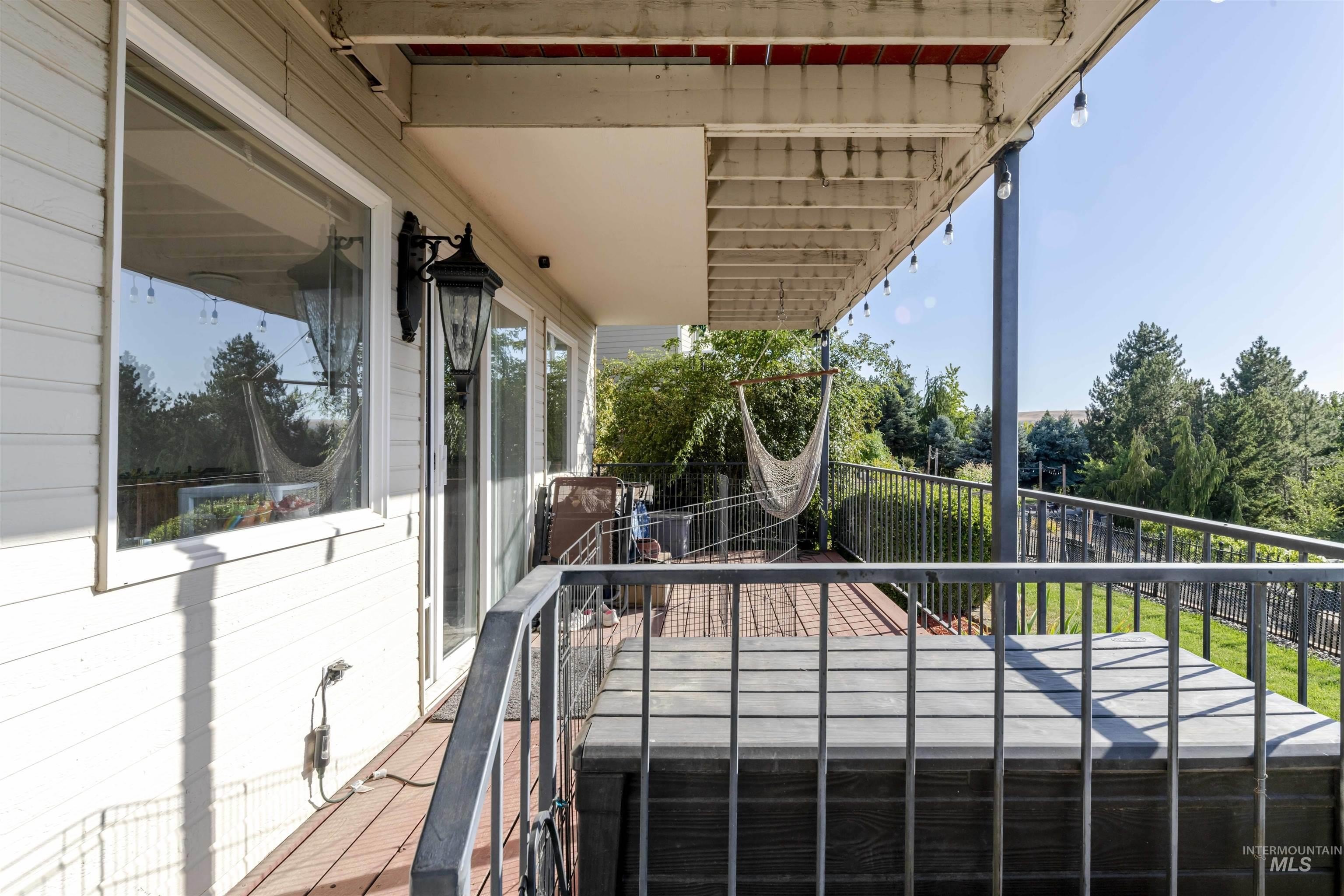 Lewiston, Idaho, 83501, United States, 4 Bedrooms Bedrooms, ,3 BathroomsBathrooms,Residential,For Sale,1936984