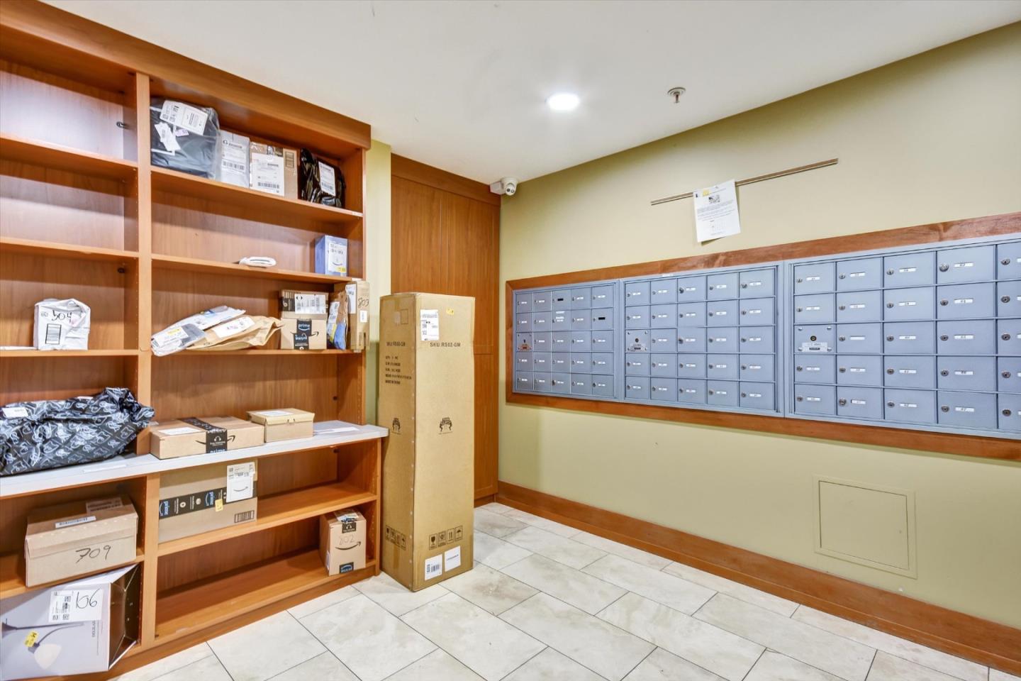 San Jose, California, 95110, United States, 2 Bedrooms Bedrooms, ,2 BathroomsBathrooms,Residential,For Sale,1910782