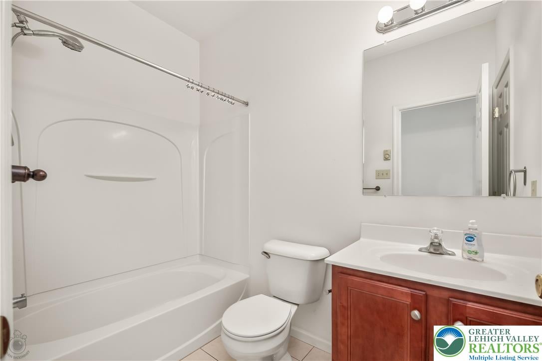 Lower Macungie Twp, Pennsylvania, 18062, United States, 4 Bedrooms Bedrooms, ,3 BathroomsBathrooms,Residential,For Sale,1907491