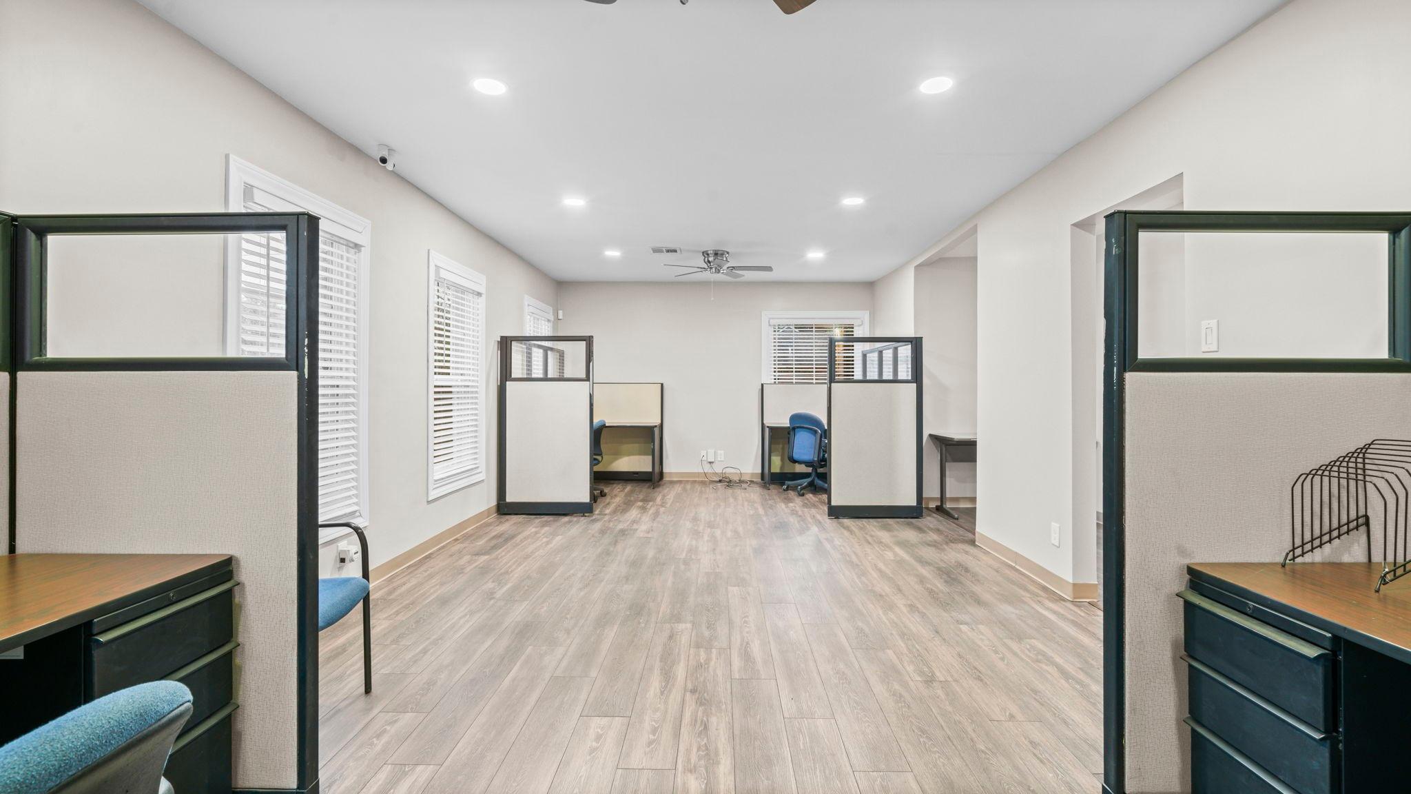 Houston, Texas, 77021, United States, 3 Bedrooms Bedrooms, ,1 BathroomBathrooms,Residential,For Sale,1687192