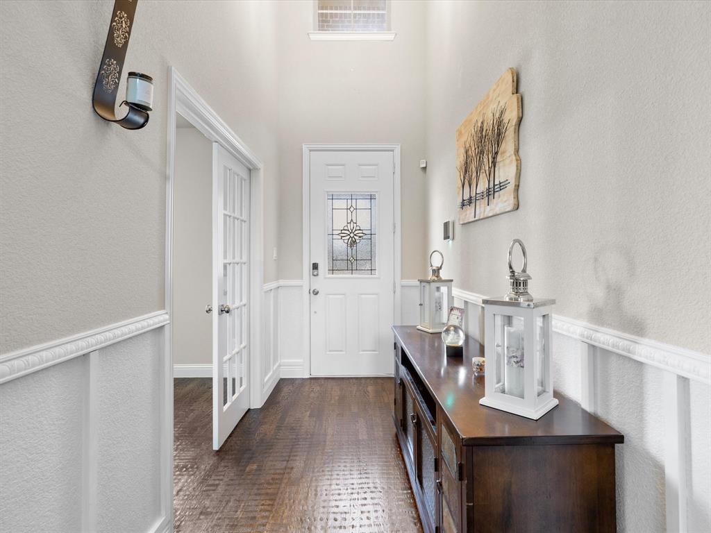 Waxahachie, Texas, 75165, United States, 4 Bedrooms Bedrooms, ,4 BathroomsBathrooms,Residential,For Sale,1978879