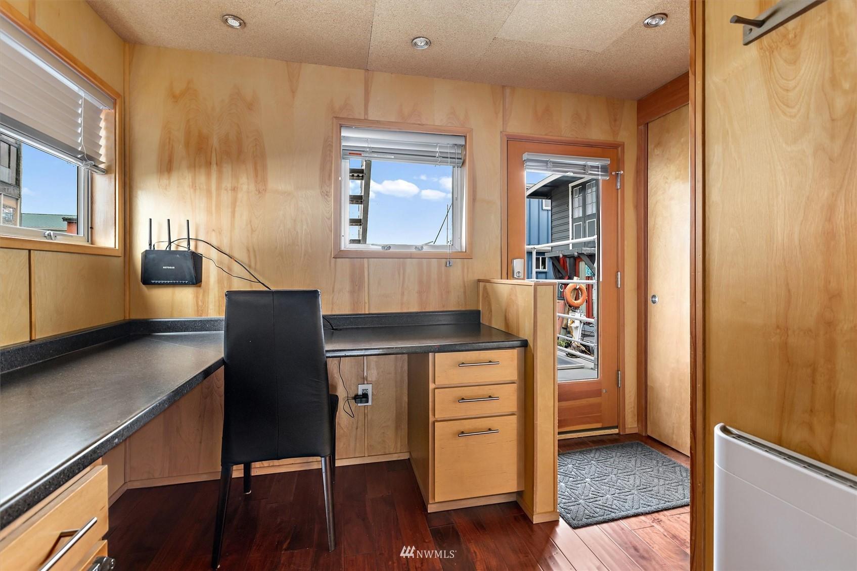 2040 WESTLAKE AVENUE N 3A, SEATTLE, Washington, 98109, United States, 1 Bedroom Bedrooms, ,2 BathroomsBathrooms,Residential,For Sale,2040 WESTLAKE AVENUE N 3A,1622498