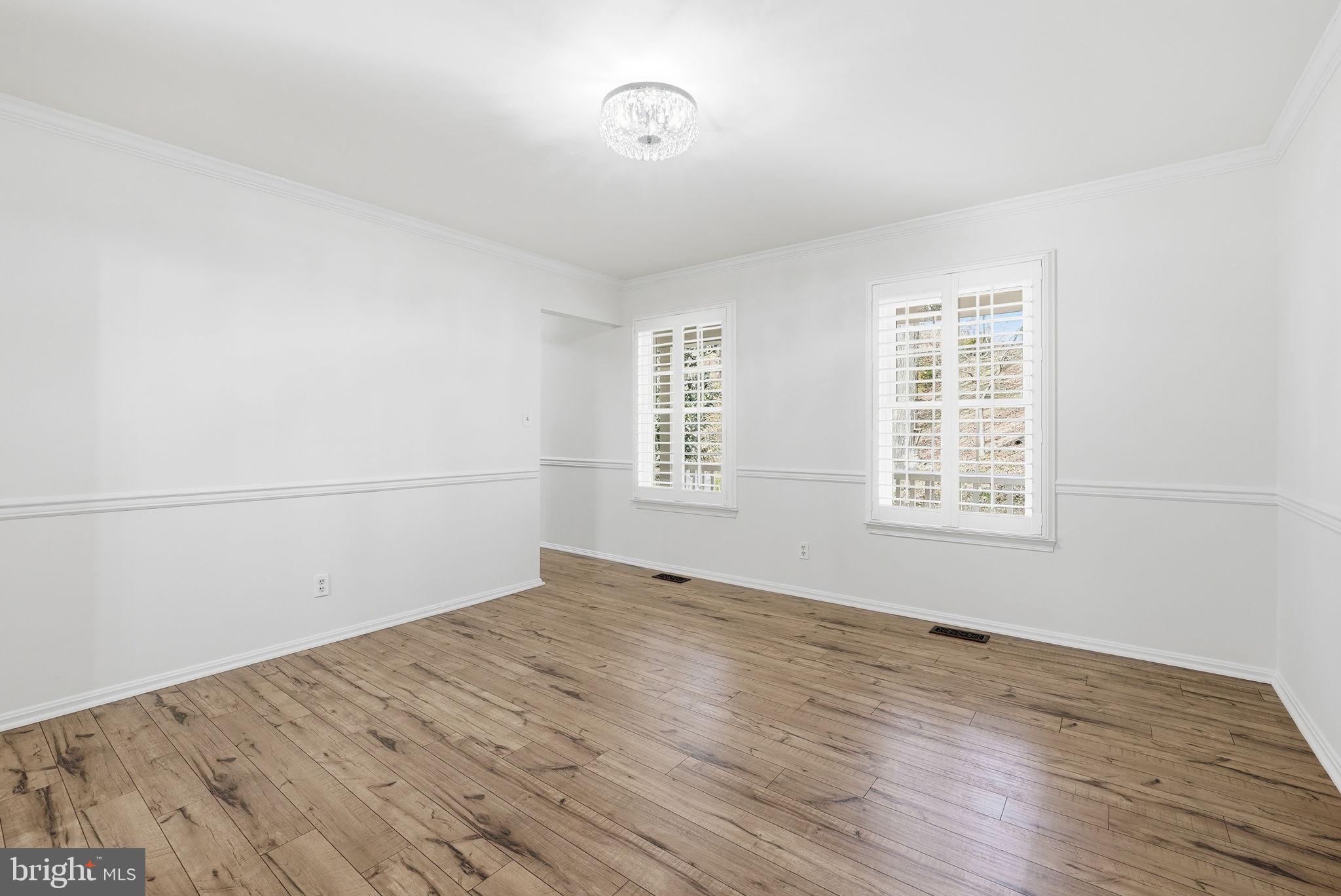 Dunkirk, Maryland, 20754, United States, 4 Bedrooms Bedrooms, ,4 BathroomsBathrooms,Residential,For Sale,1990443