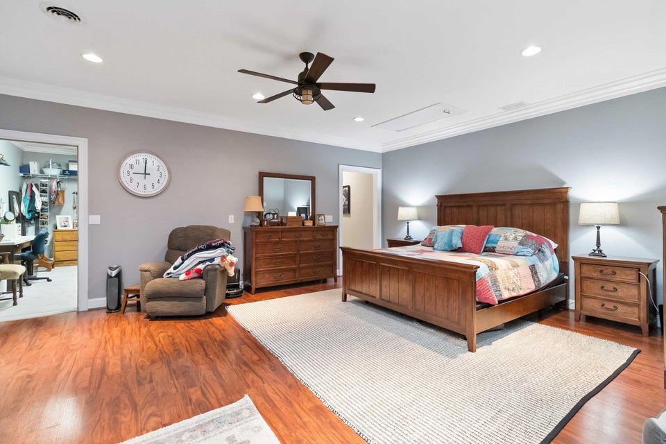Somerset, Kentucky, 42503, United States, 6 Bedrooms Bedrooms, ,5 BathroomsBathrooms,Residential,For Sale,1835271