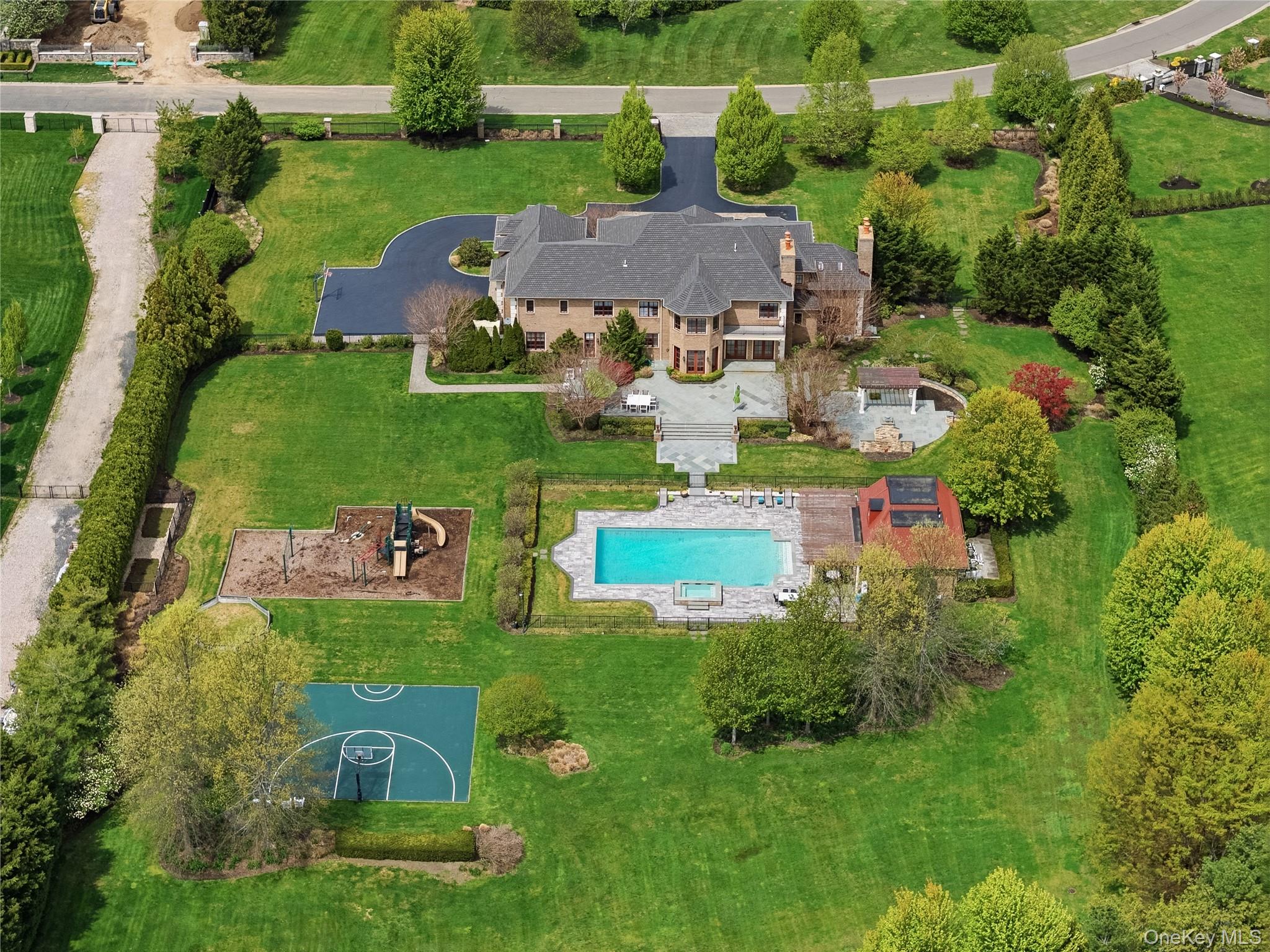  6 Evergreen Way, Old Brookville, NY, 11545 - 物件實景