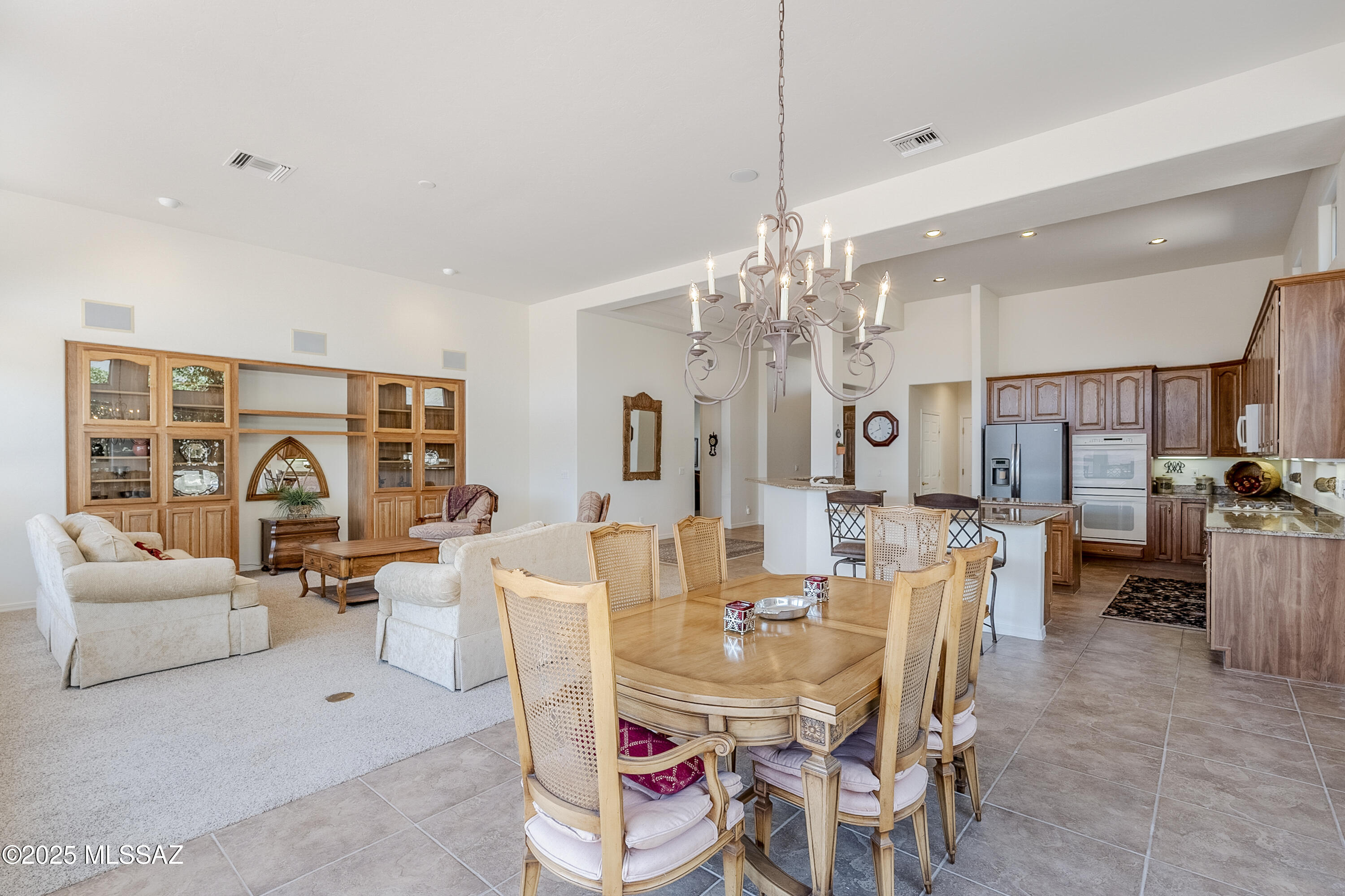 Oro Valley, Arizona, 85755, United States, 3 Bedrooms Bedrooms, ,3 BathroomsBathrooms,Residential,For Sale,1729108