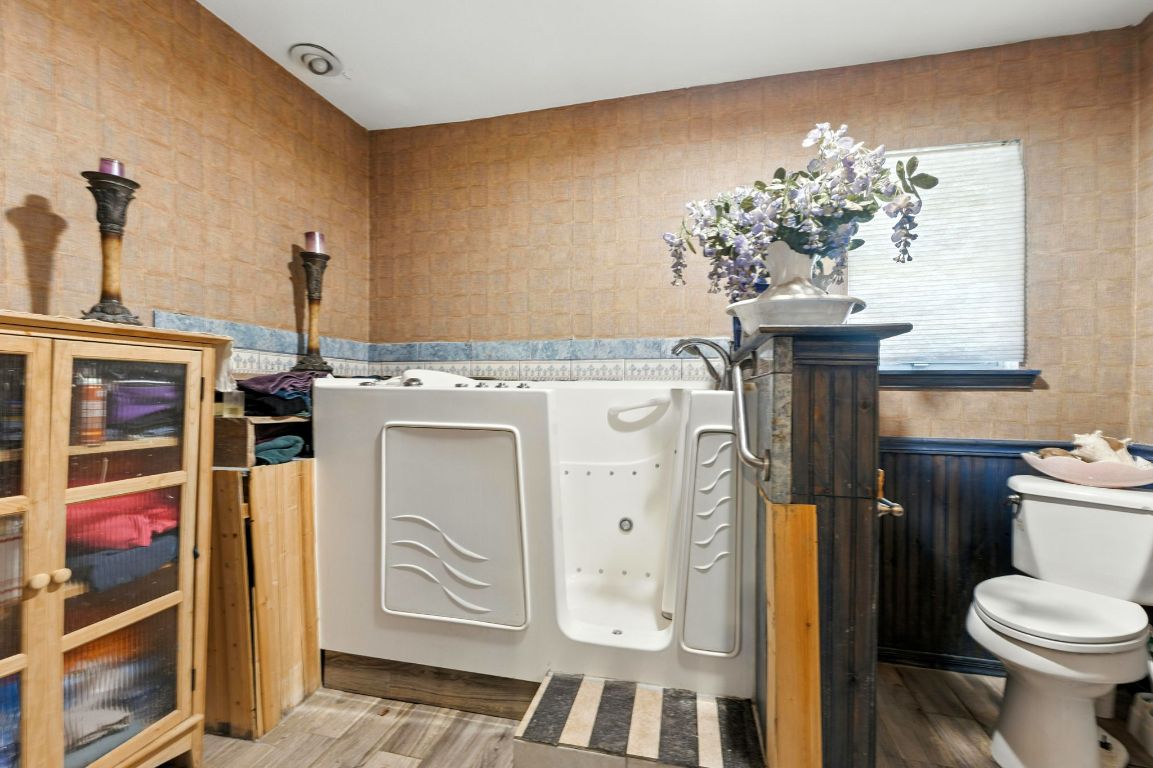 Round Rock, Texas, 78664, United States, 3 Bedrooms Bedrooms, ,2 BathroomsBathrooms,Residential,For Sale,1908918