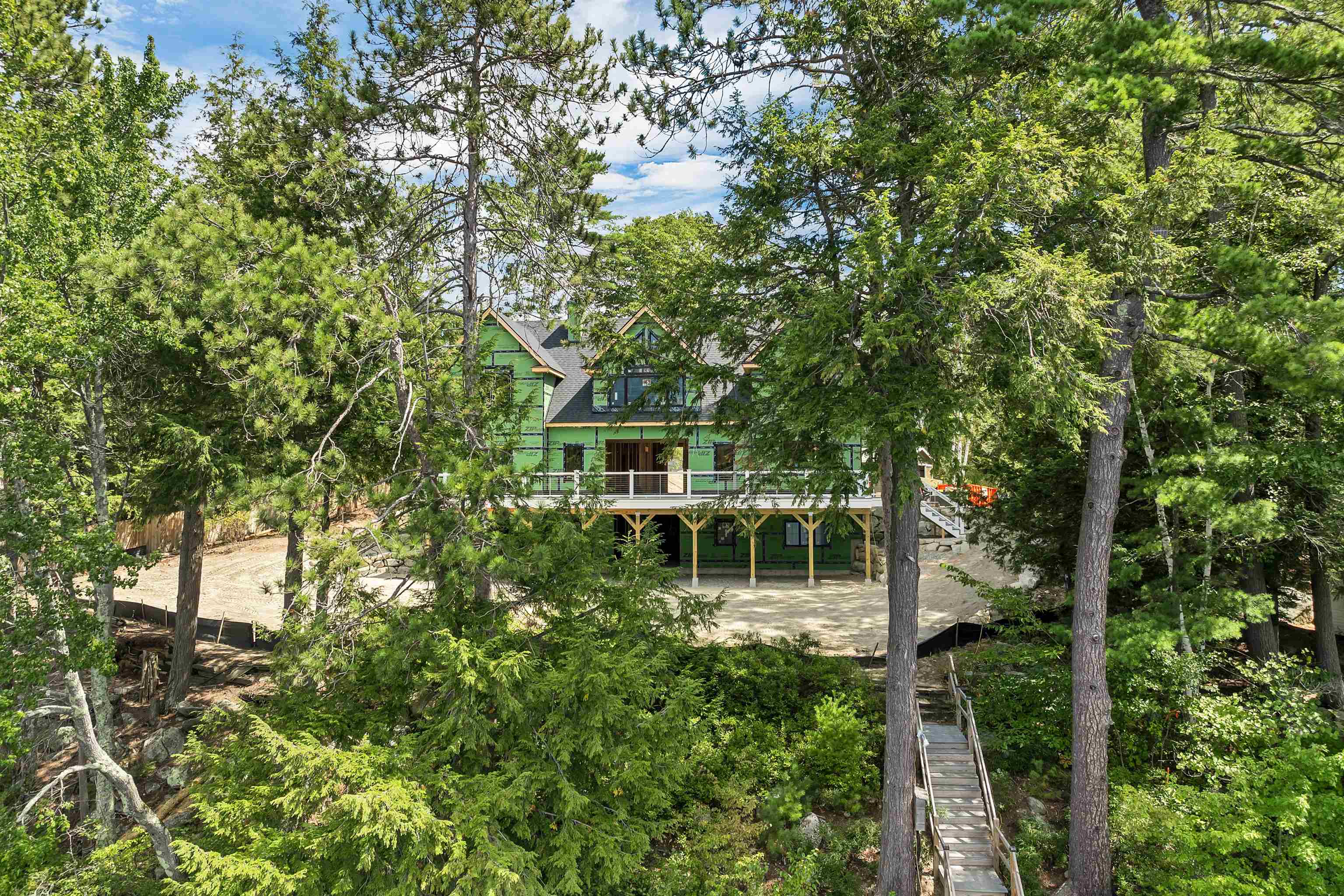 Meredith, New Hampshire, 03253, United States, 6 Bedrooms Bedrooms, ,4 BathroomsBathrooms,Residential,For Sale,1828401