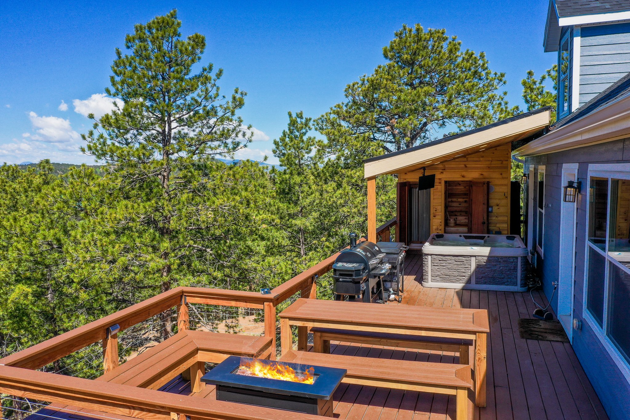 Cripple Creek, Colorado, 80813, United States, 4 Bedrooms Bedrooms, ,3 BathroomsBathrooms,Residential,For Sale,1856963